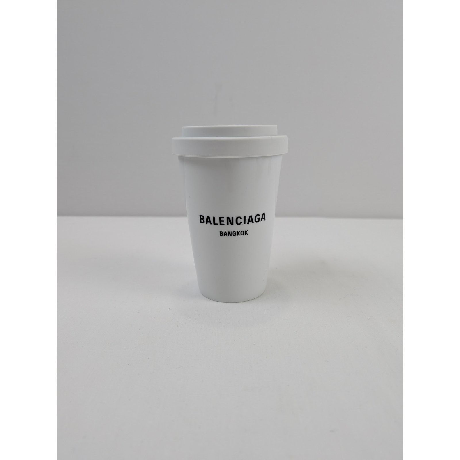 Balenciaga o1rshd1 Q:2/ Size: OS/ Bangkok Porcelain Coffee Cup in White Size ONE SIZE - 1 Thumbnail