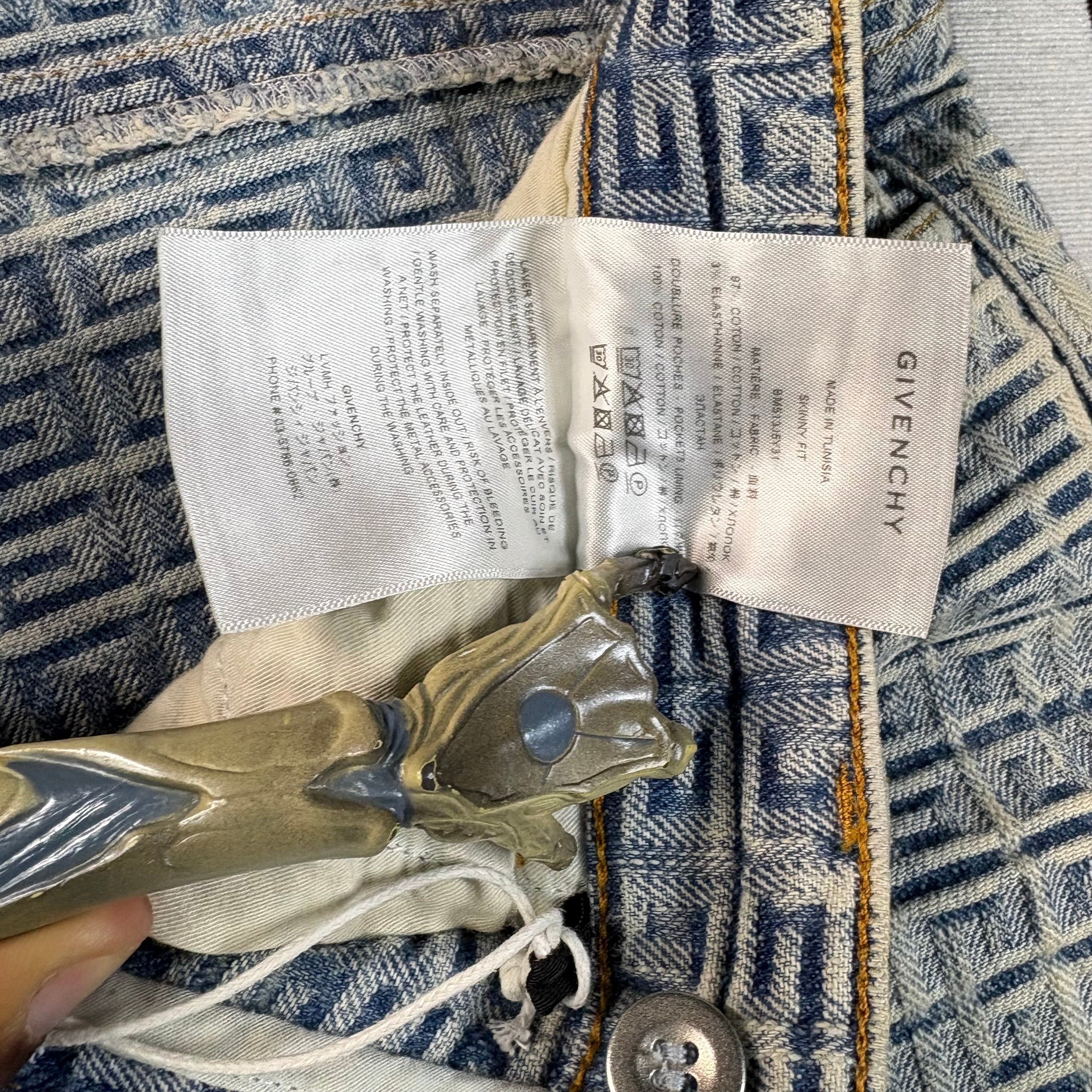 Givenchy Givenchy 4G Monogram Denim Jeans Size 36" Size US 36 / EU 52 - 4 Thumbnail