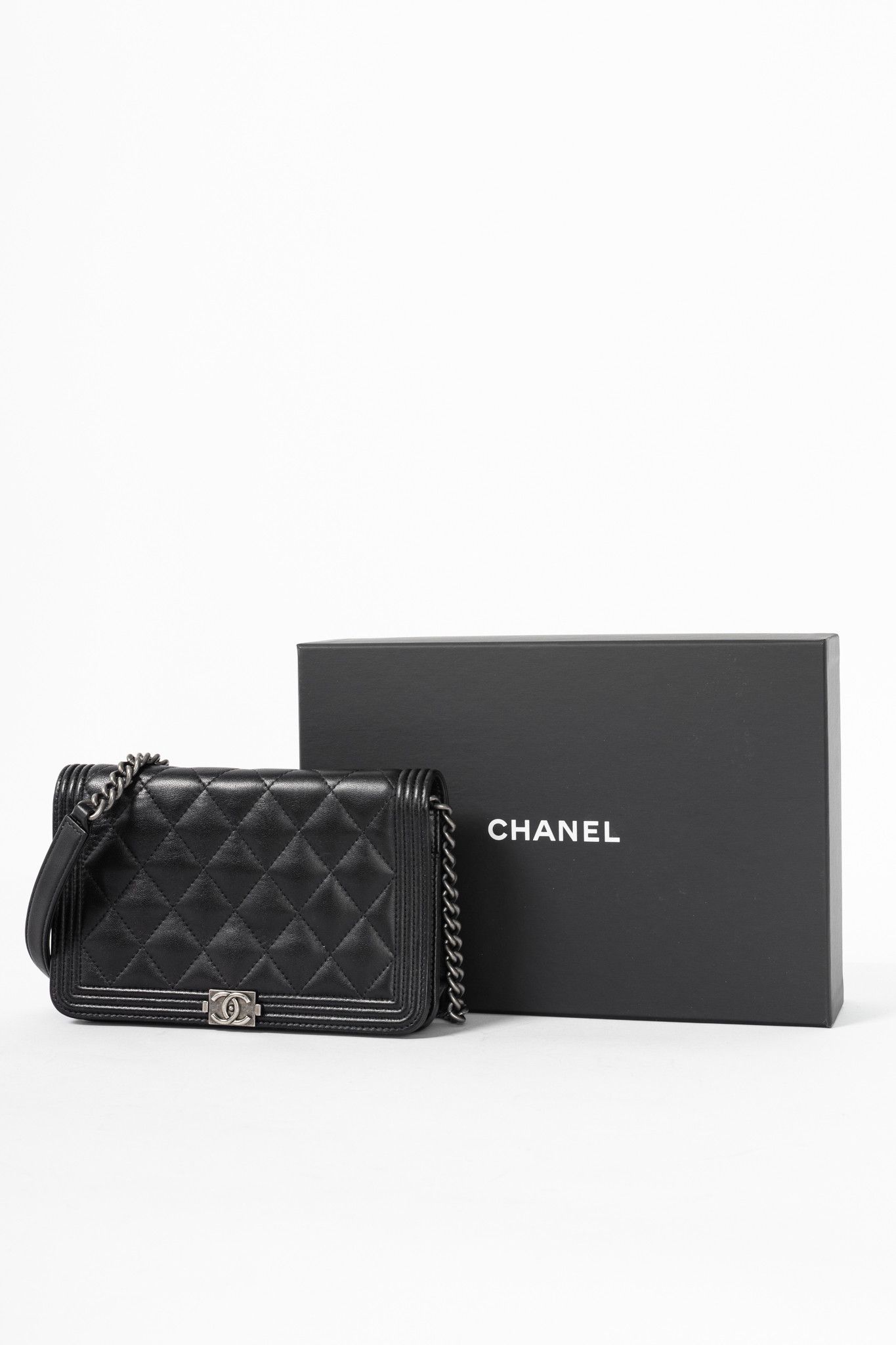 Chanel Chanel Boy Black Quilted Lambskin SHW Wallet-on-Chain Size ONE SIZE - 15 Thumbnail