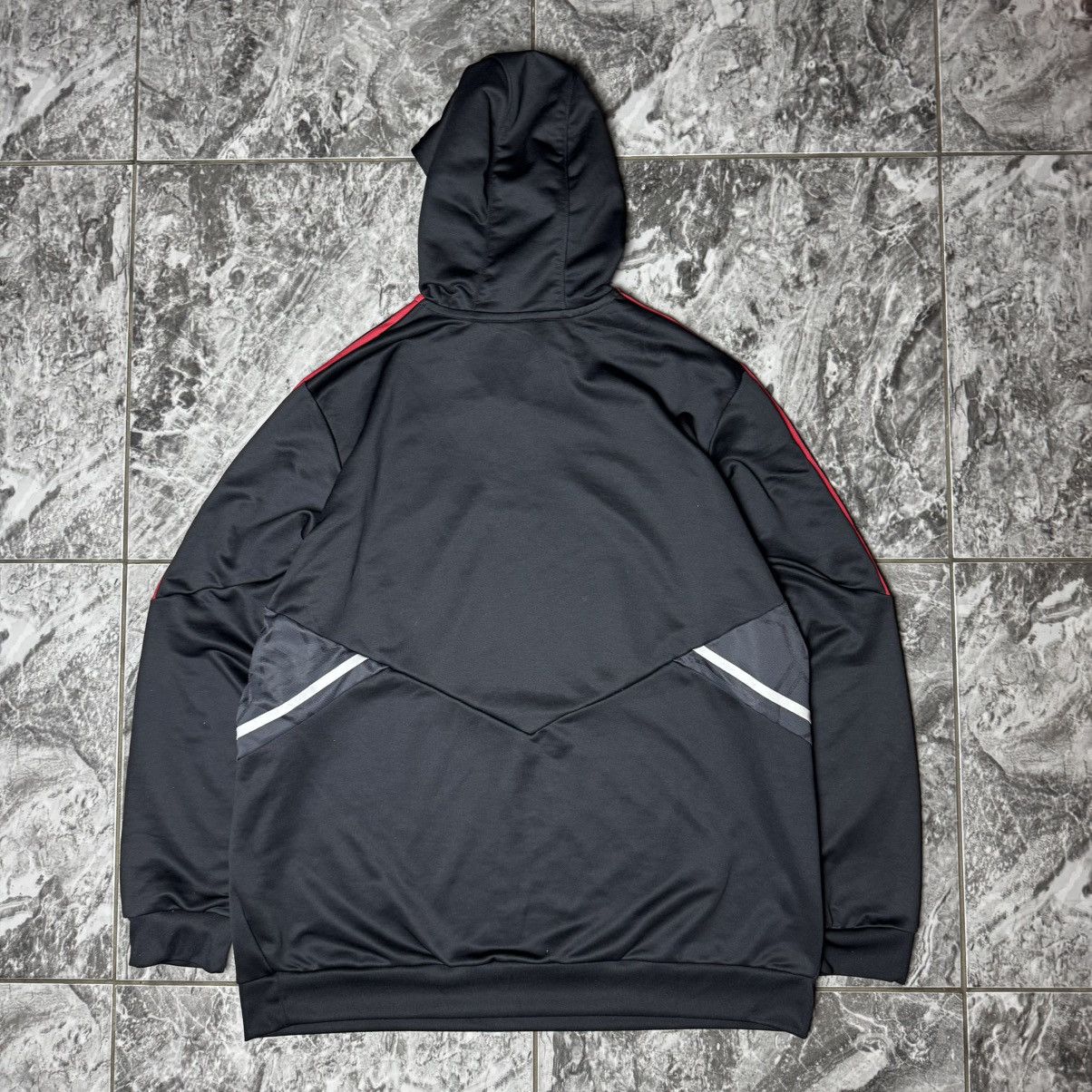 Adidas 2022-23 Manchester United adidas 1/4 Zip Hooded Training Top Size US XXL / EU 58 / 5 - 2 Thumbnail