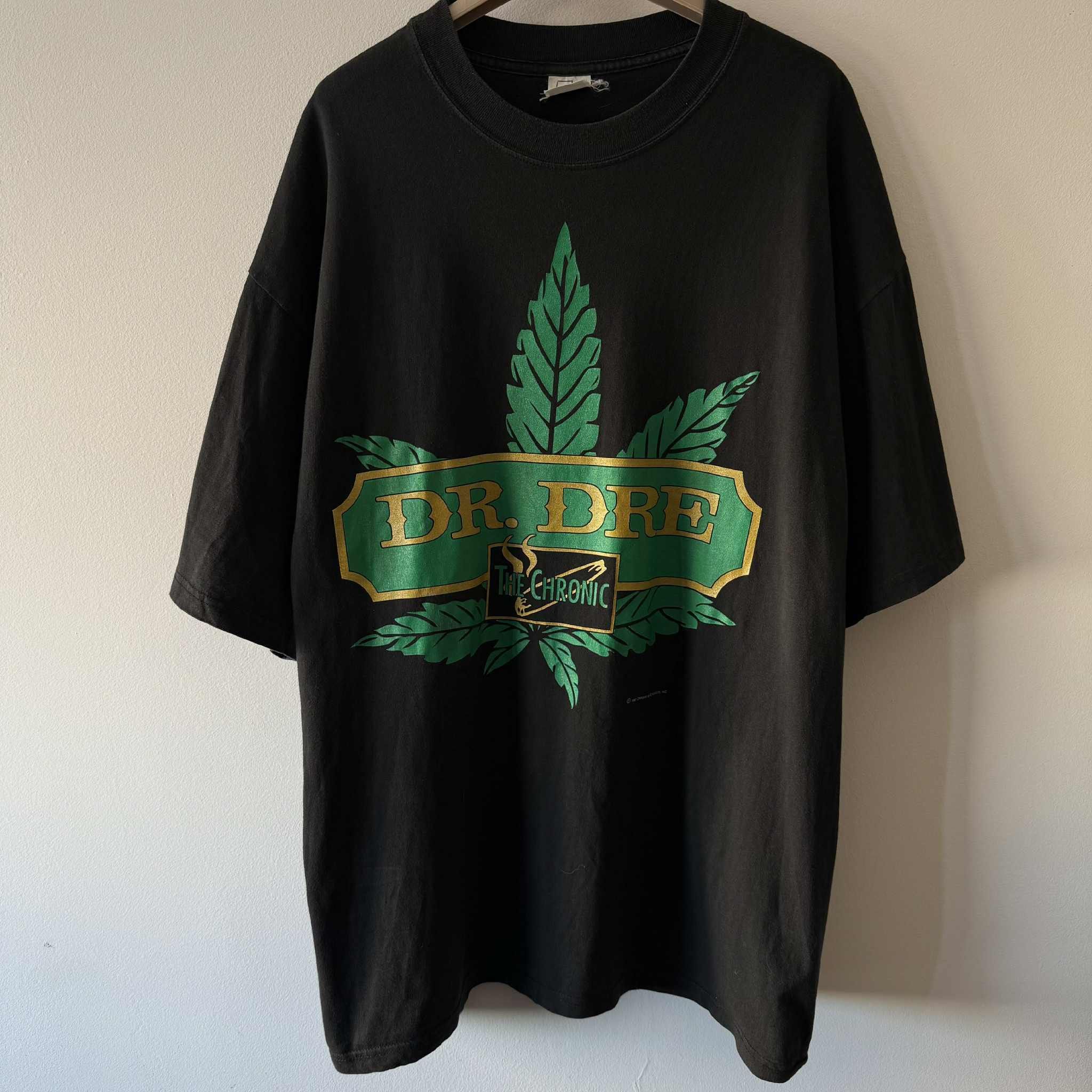 Dr. Dre Vintage Rare Dr. Dre The Chronic Collectors 1993 T-shirt 90s Size US XL / EU 56 / 4 - 1 Thumbnail
