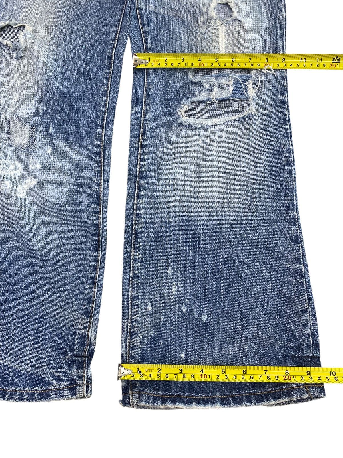 Abercrombie & Fitch Abercrombie & Fitch Faded Blue Wash Style Distressed Jeans Size US 34 / EU 50 - 8 Thumbnail