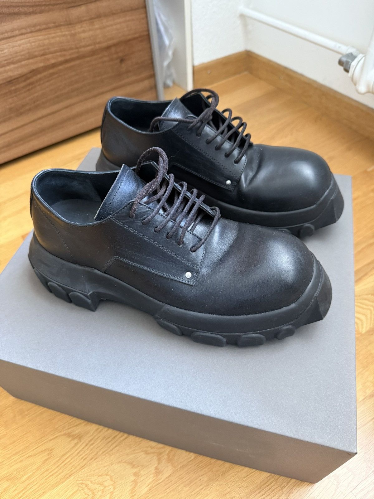 Rick Owens Rick Owens Tractor Boots Size US 8 / EU 41 - 1 Thumbnail
