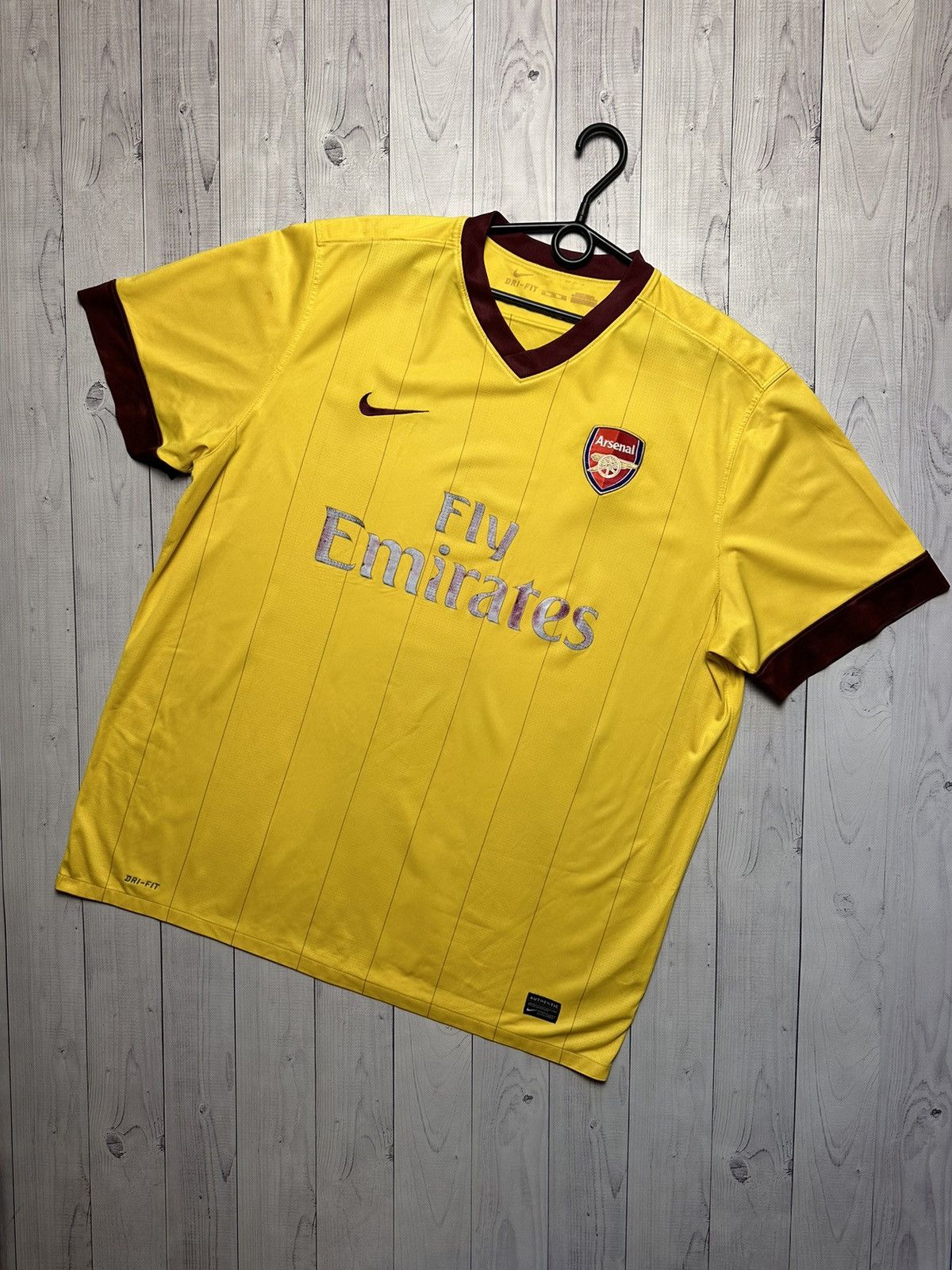 Vintage Nike Arsenal soccer jersey size XXL yellow rare