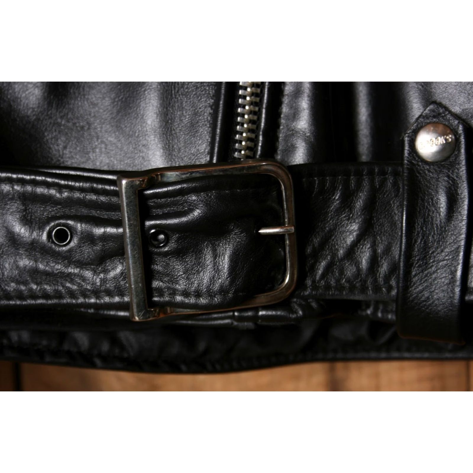 Brooks VINTAGE Brooks Black Leather Fringe Motorcycle Jacket Womens Sz. 34 Size XXS / US 00 / IT 34 - 4 Thumbnail
