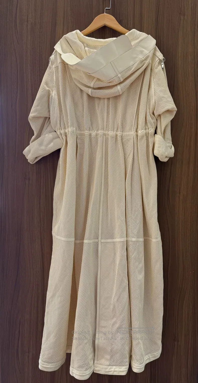 Hermes Hermes Lady Duster Coat, Unique Design. Material is 100% S Size XXS / US 00 / IT 34 - 2 Thumbnail