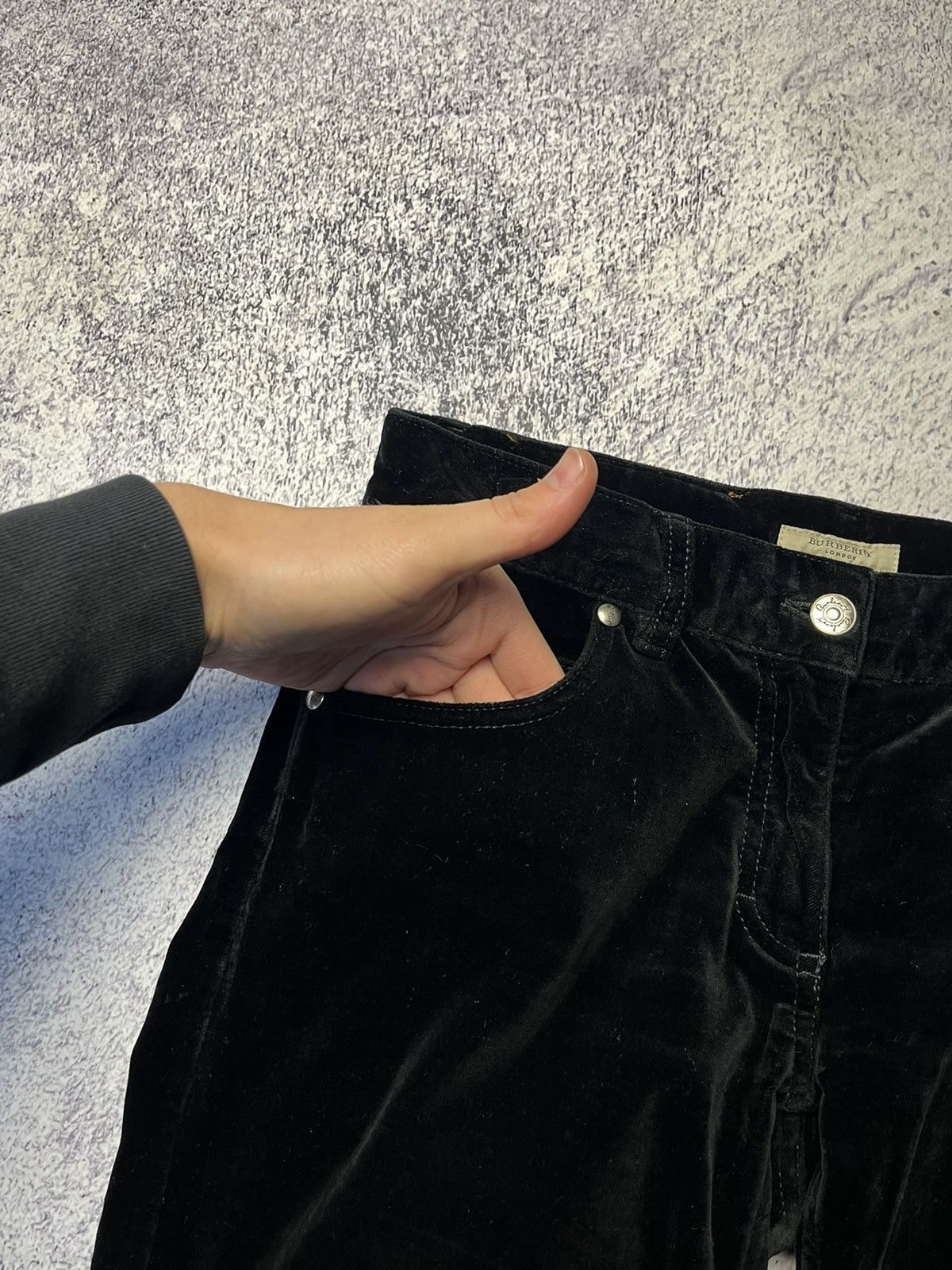 Burberry Vintage Burberry Velveteen Pants Y2K Size 28" / US 6 / IT 42 - 6 Thumbnail