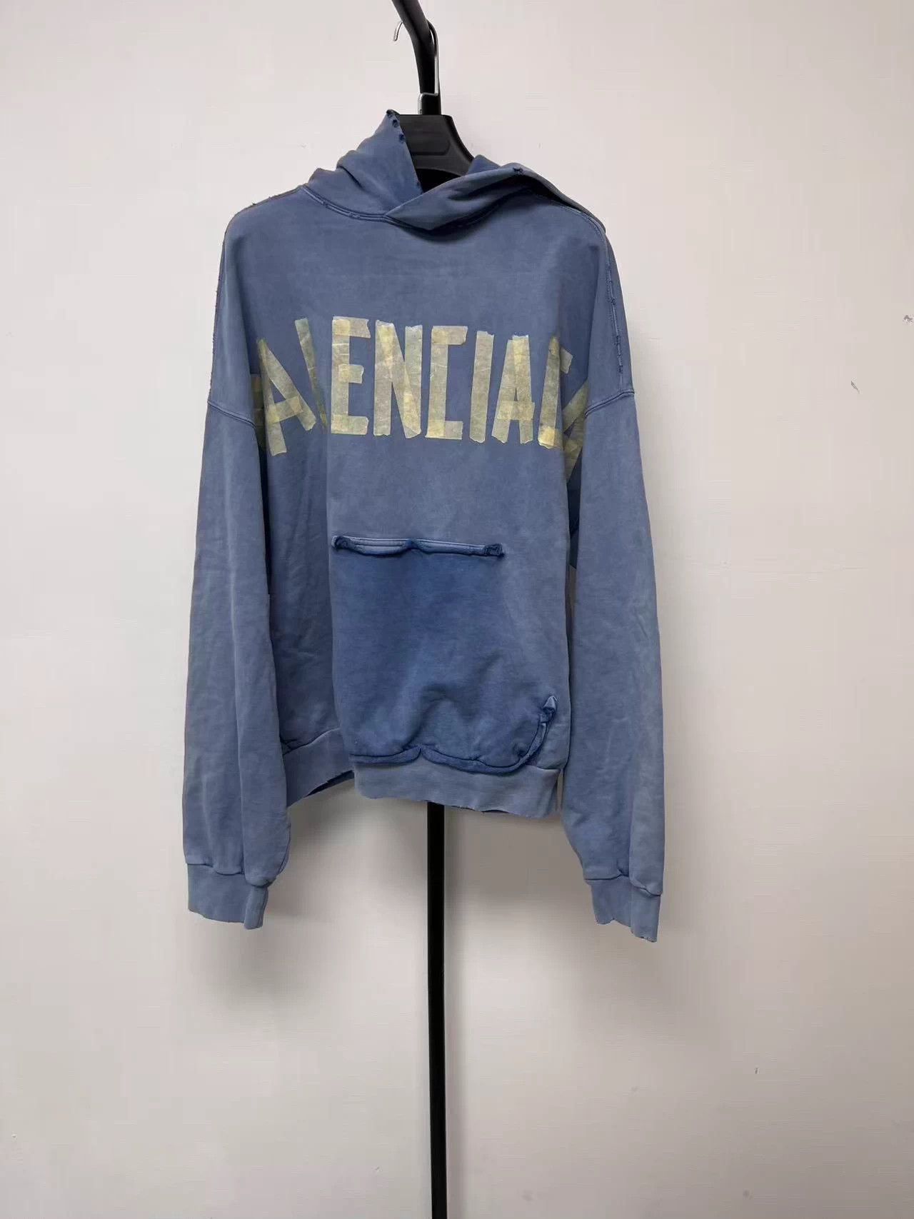 Balenciaga Balenciaga Distressed Logo Hoodie XS Size US XS / EU 42 / 0 - 1 Thumbnail