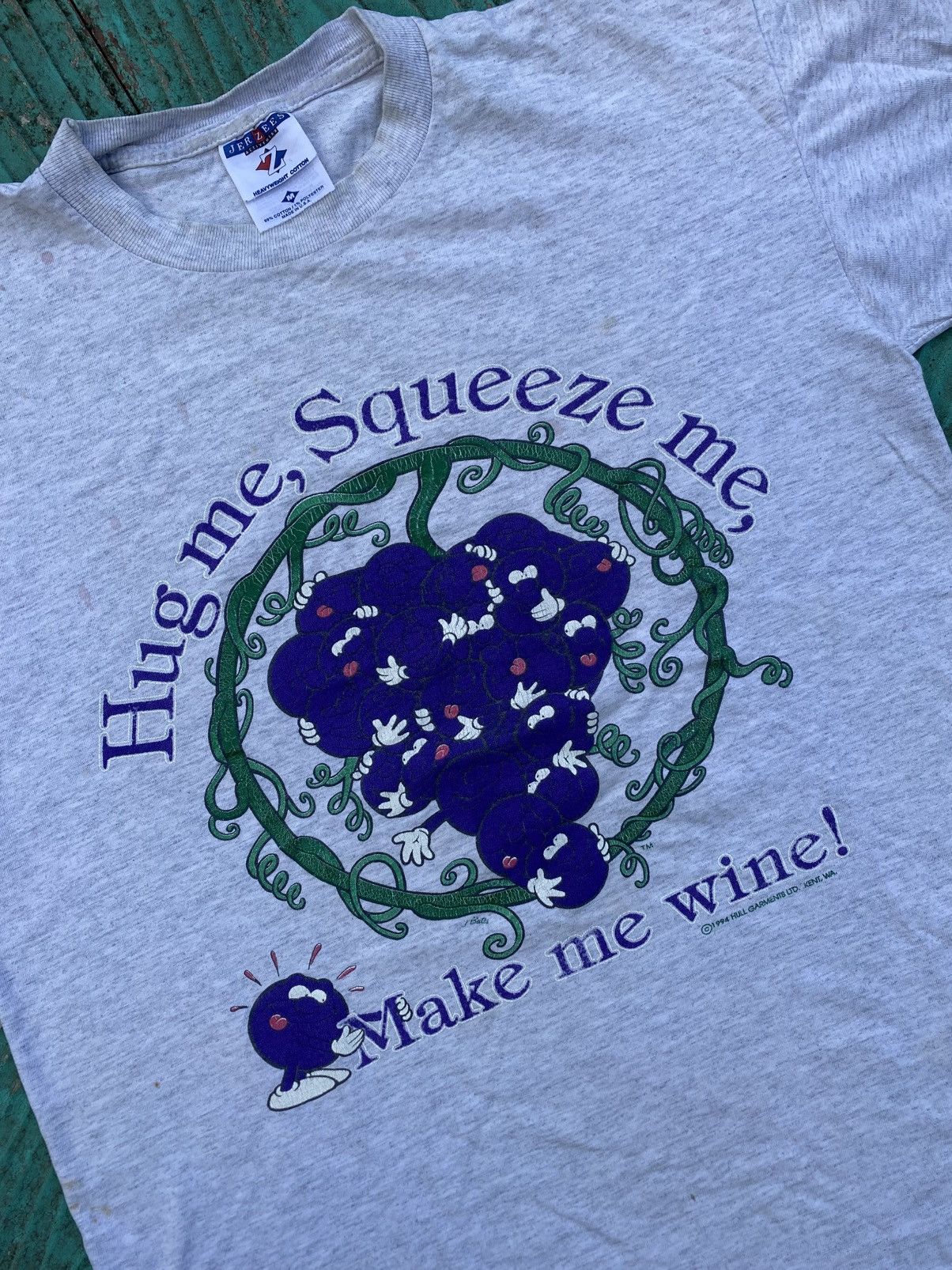 Jerzees Hug me squeeze me make me wine 1994 vintage Size US L / EU 52-54 / 3 - 2 Thumbnail