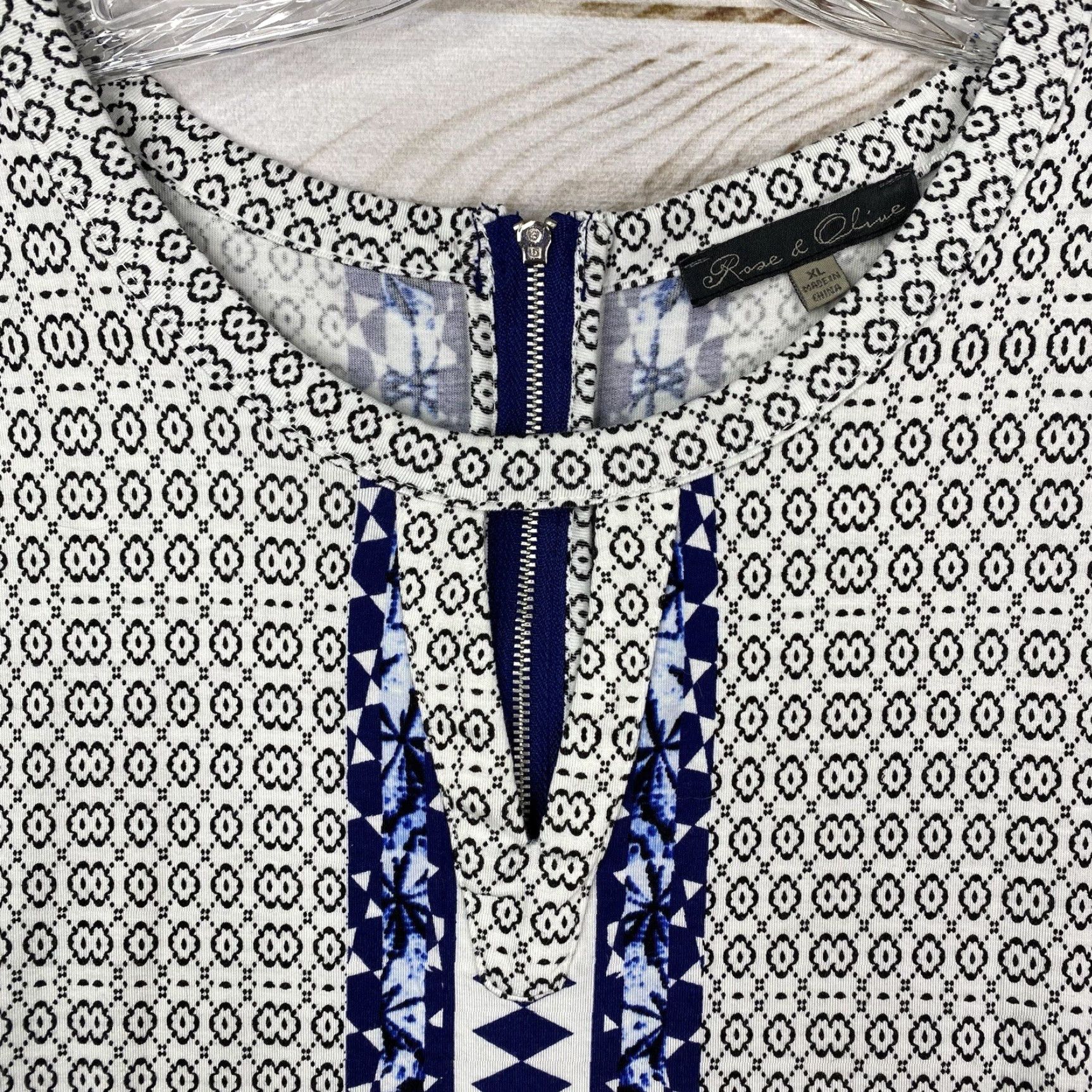 Anthropologie VINTAGE Anthropologie Rose + Olive Top Womans XL White Blue Zip Up Sleeveless Boho Size XL / US 12-14 / IT 48-50 - 2 Thumbnail