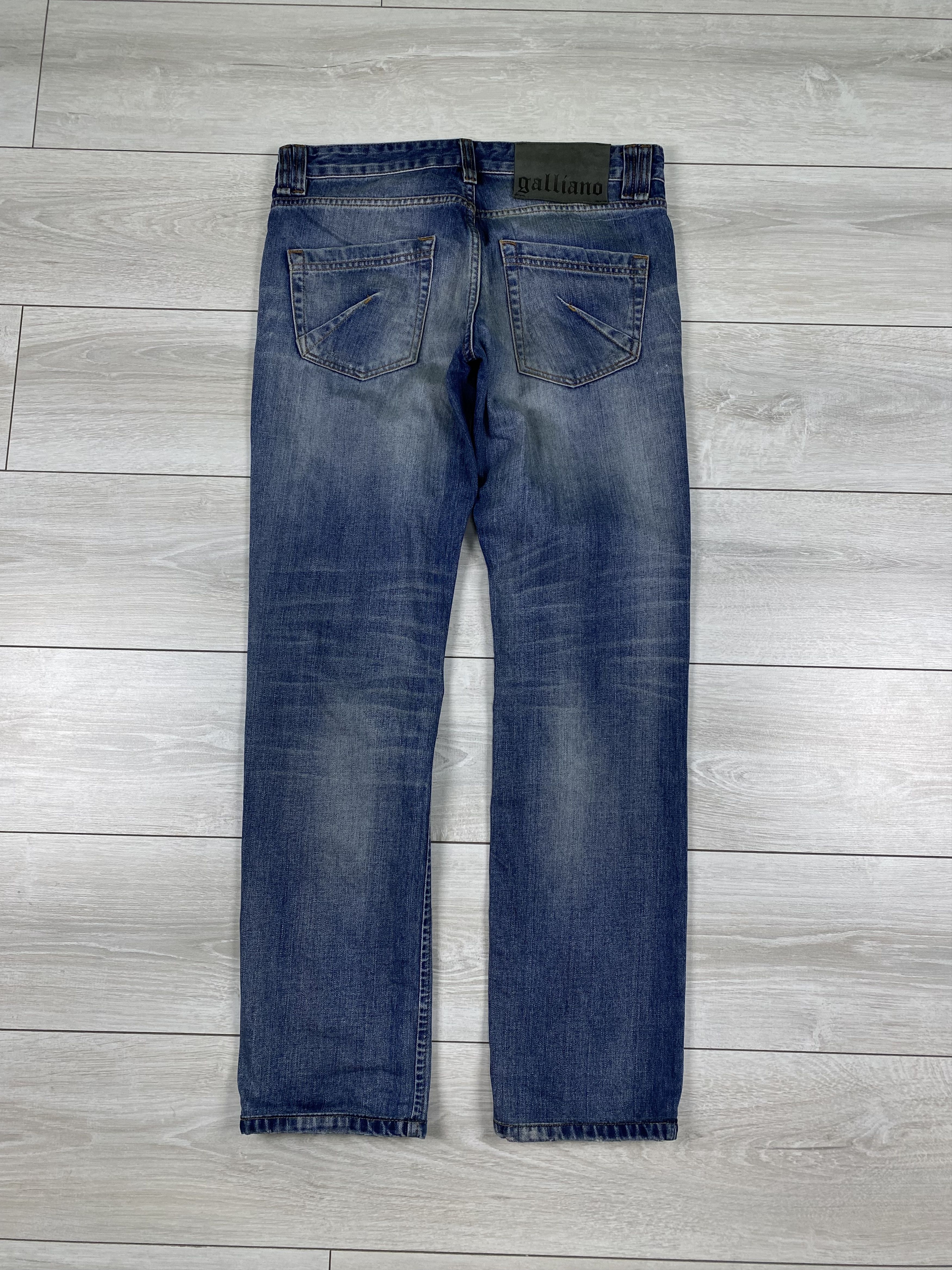 John Galliano Vintage John Galliano distressed straight jeans size 32 Size US 32 / EU 48 - 4 Thumbnail