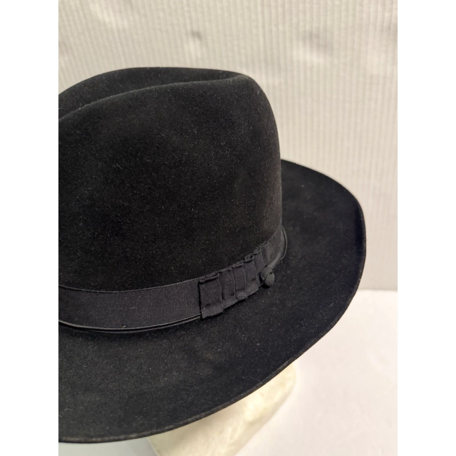 Stetson VINTAGE Fedora Hat John B. Stetson "The Imperial" Black Fur Felt Size 7 1/8 Bencraft NY Mens Size ONE SIZE - 6 Thumbnail