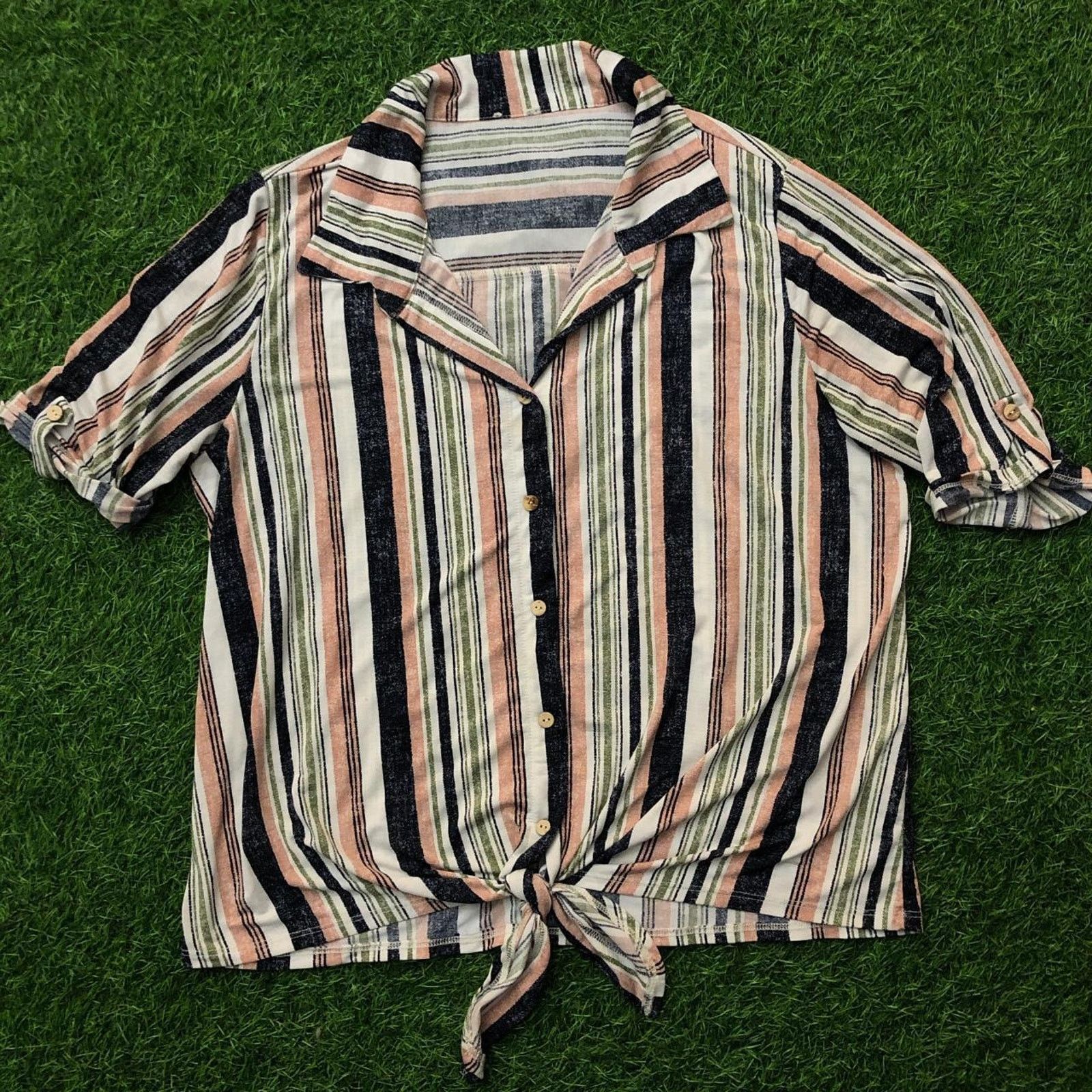 Other Women's Striped Button Up Tie Front Blouse Size L / US 10 / IT 46 - 1 Thumbnail