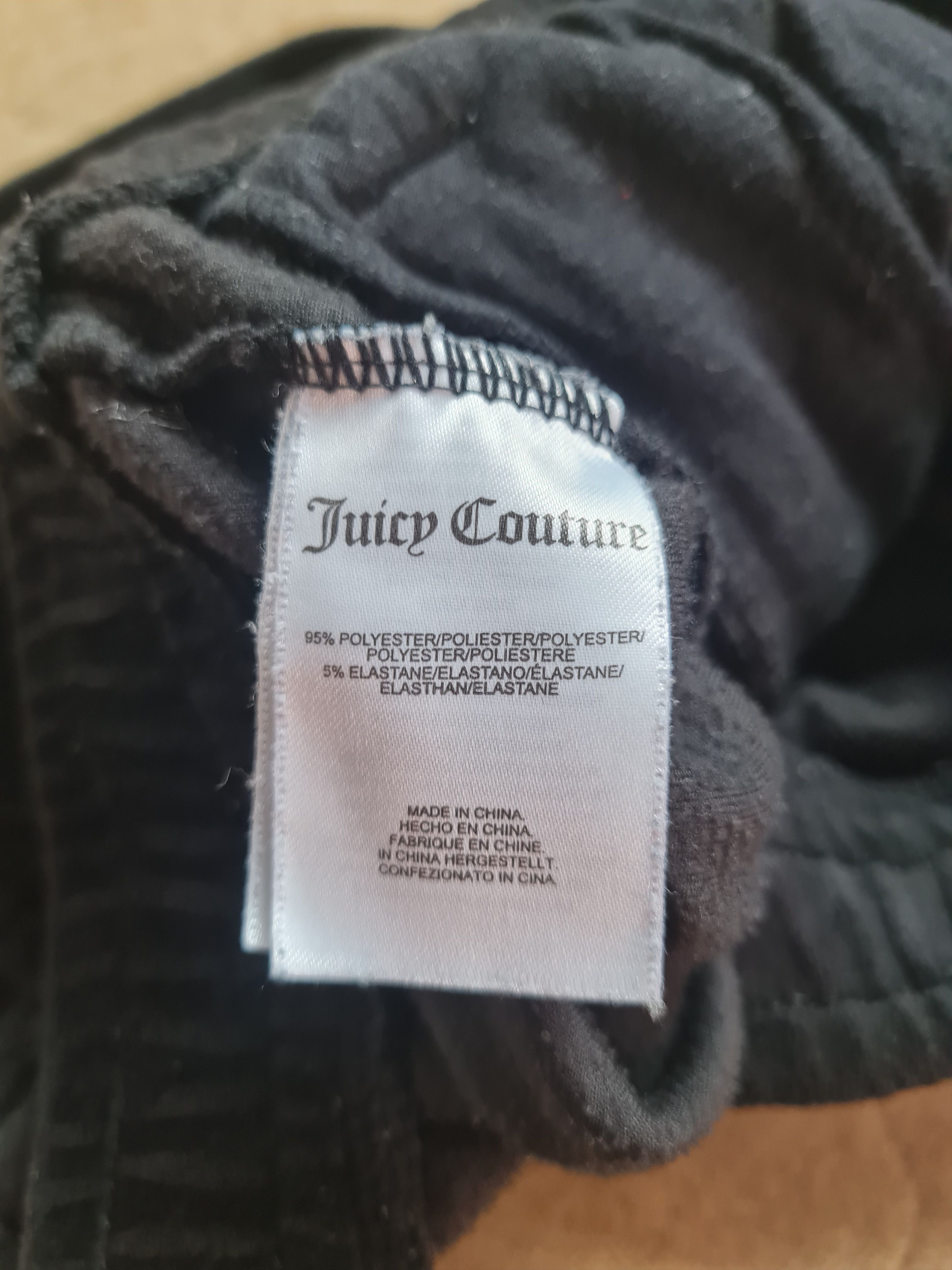 Juicy Couture Juicy Couture Sleepwear Shorts Sz M Velour Black Rhinestones Size 27" / US 4 / IT 40 - 19 Thumbnail