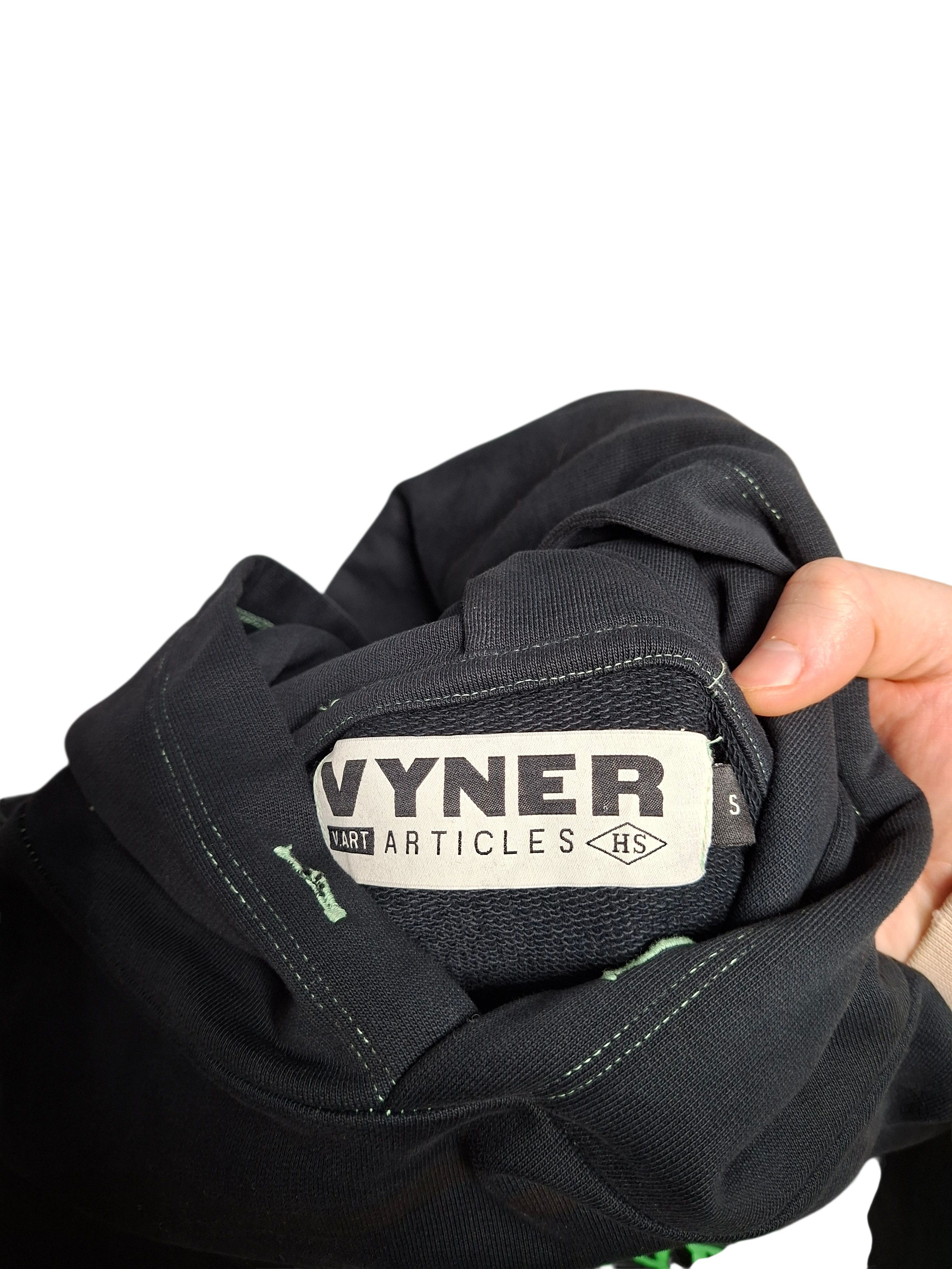 Vyner Articles VYNER ARTICLES IGNORE THE MACHINE RARE DESIGNER HOODIE Size US S / EU 44-46 / 1 - 5 Thumbnail