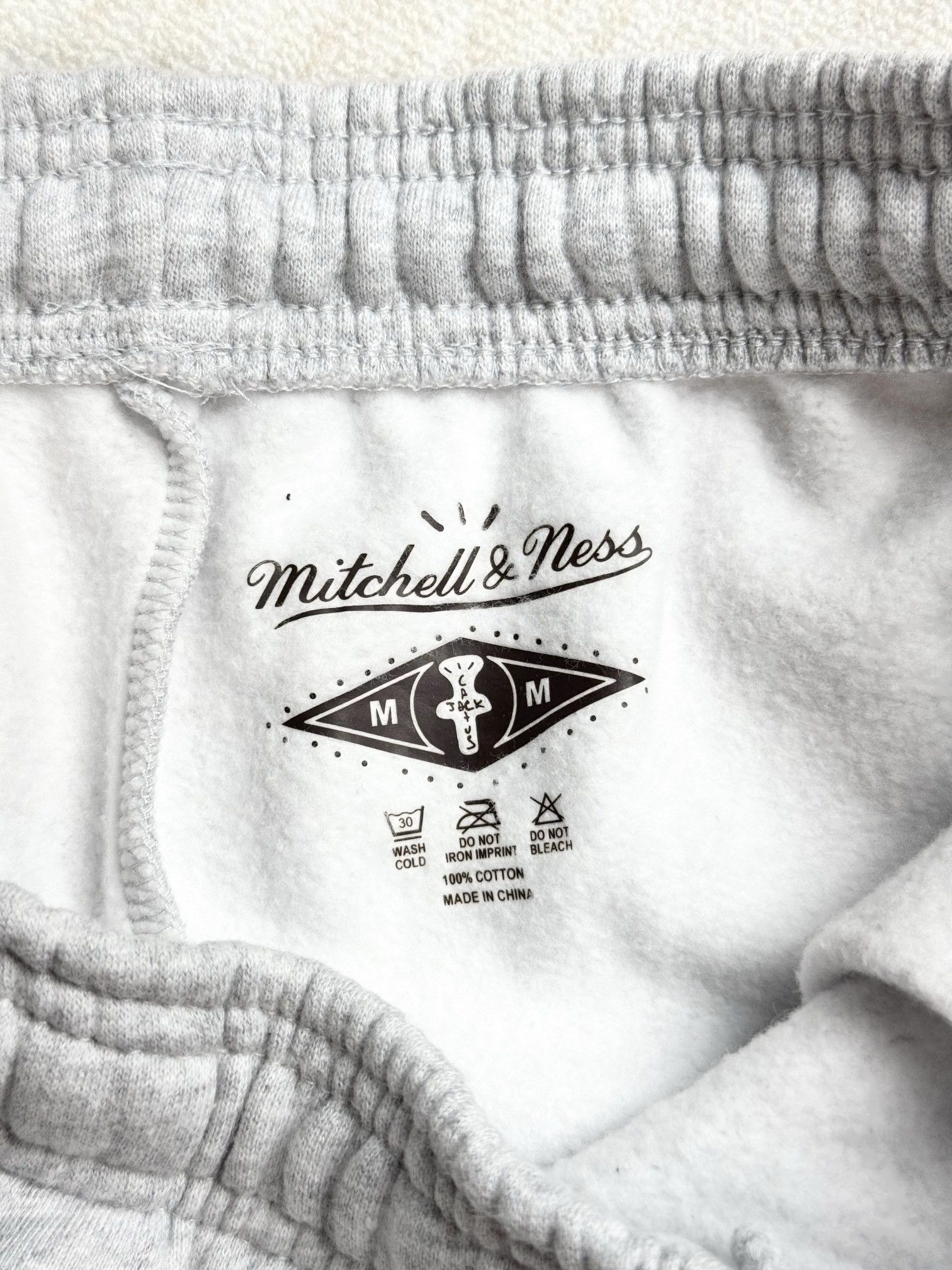 Mitchell & Ness × Travis Scott Michigan State Spartans Classic Sweatpants Size US 32 / EU 48 - 3 Thumbnail