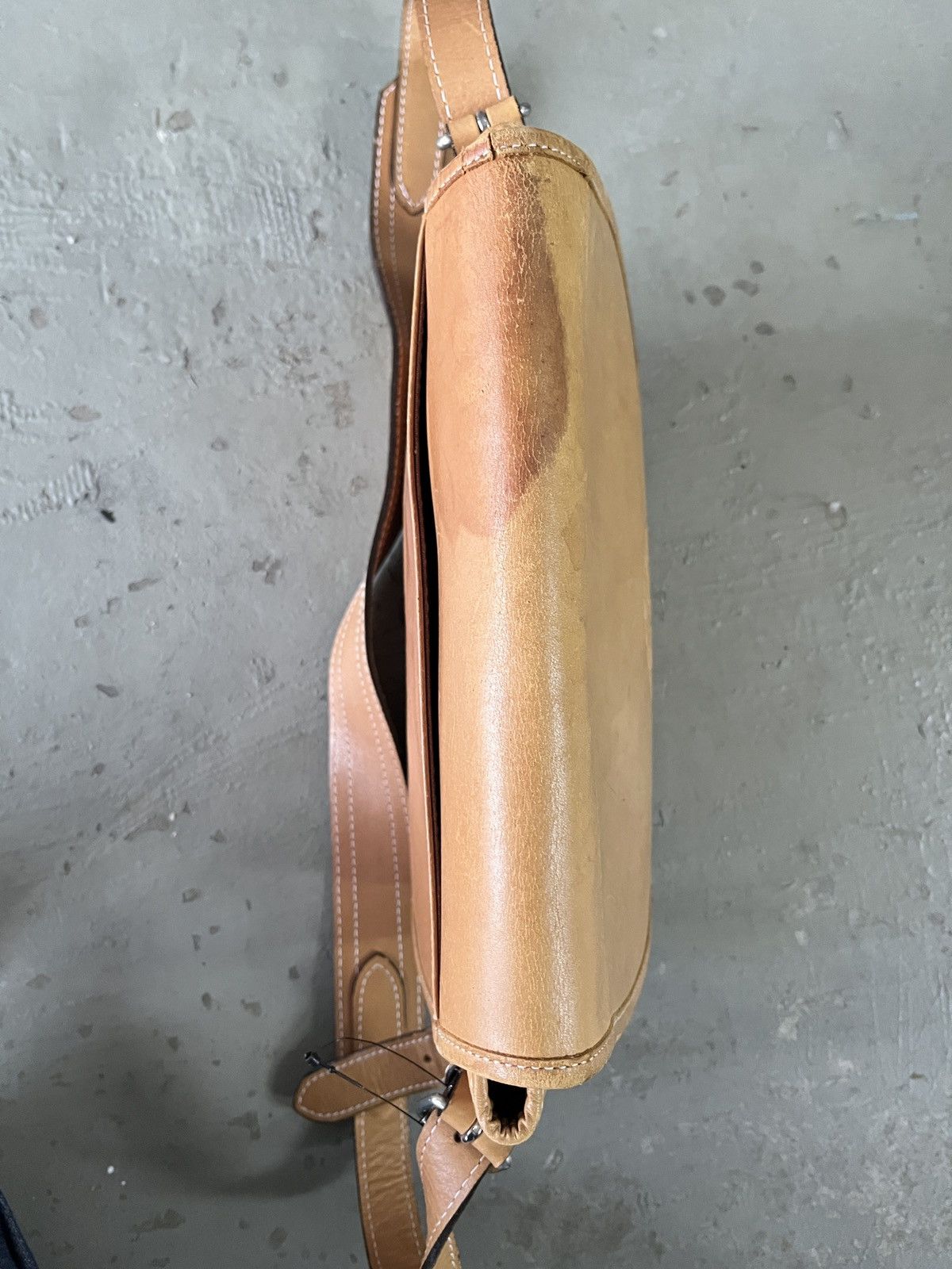 Junko Shimada × Leather Vintage Junko Shimada Part 2 Patina Suede Leather Sling Bag Size ONE SIZE - 17 Thumbnail