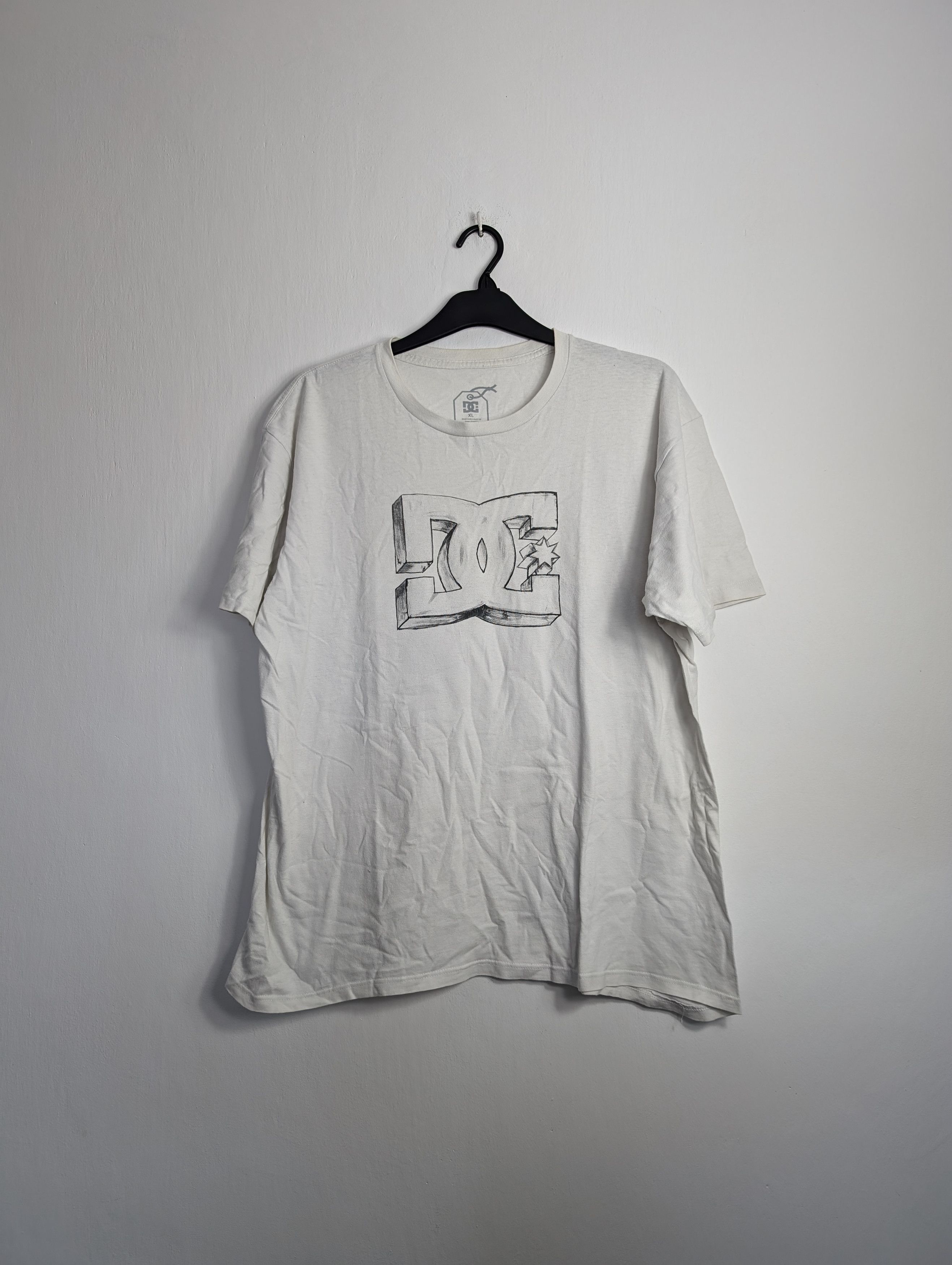 DC DC Shoes Sketch Logo Tee Skate Skateboarding Y2k Size US XL / EU 56 / 4 - 1 Thumbnail