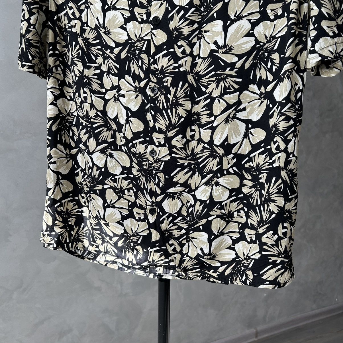 The Kooples The Kooples Mens Hawaiian Flowers Shirt Size US XS / EU 42 / 0 - 4 Thumbnail