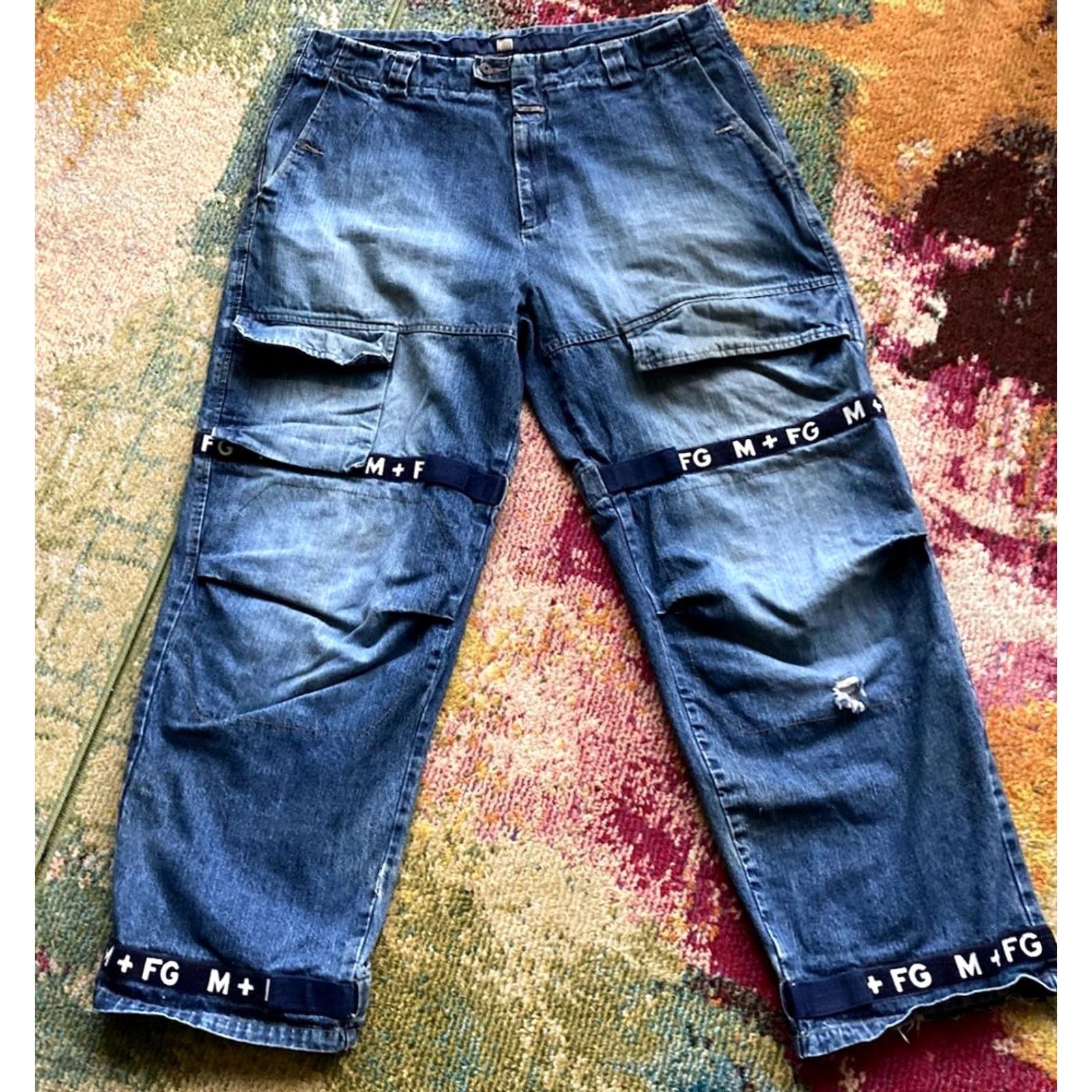 Vintage VINTAGE Girbaud Jeans Mens 42x33 Baggy Wide-Leg Denim Blue 90s Grunge Hip Hop Punk Cargo Pocket Zipper Button Fastening Navy/Blue Size US 42 / EU 58 - 2 Thumbnail