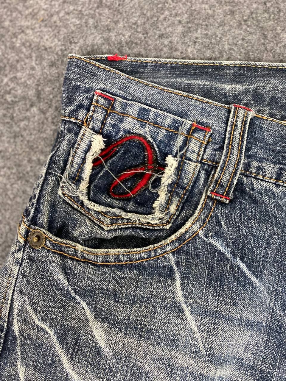 Japanese Brand japanese brand nice faded design denim Size US 33 - 9 Thumbnail