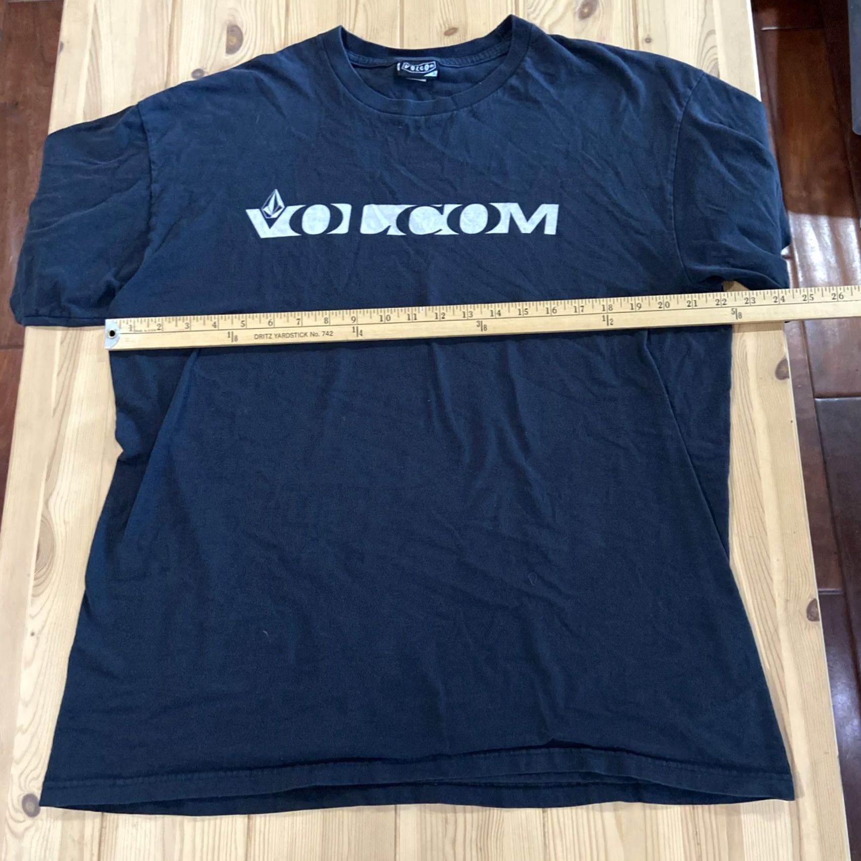 Volcom VINTAGE Volcom Skateboard T-Shirt Mens XL Navy Stone Torn Logo Spellout Y2k Vtg Size US XL / EU 56 / 4 - 6 Thumbnail
