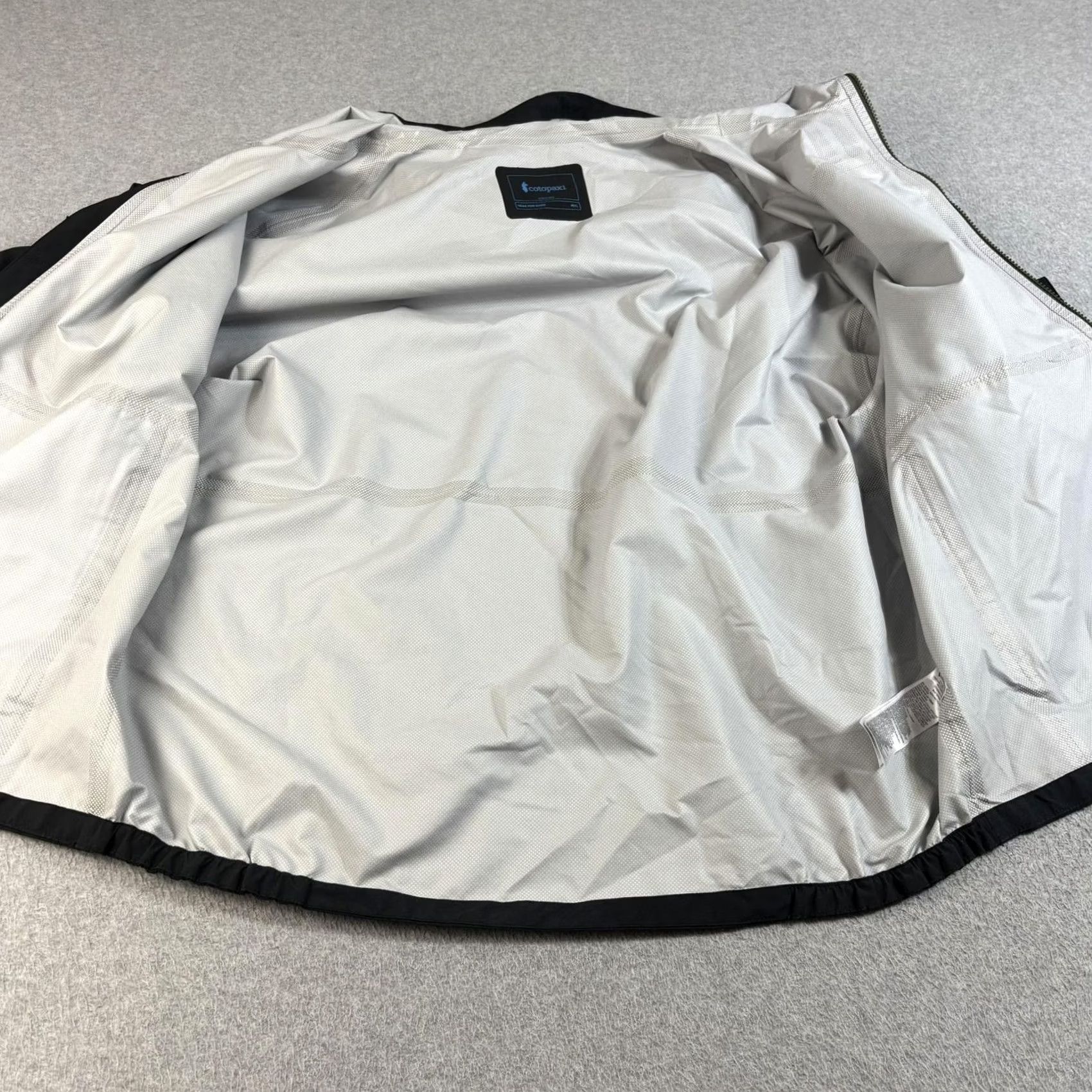 Cotopaxi Cotopaxi Jacket Mens XL Black Hooded Full Zip Windbreaker Outdoors Hiking Logo Size US XL / EU 56 / 4 - 5 Thumbnail