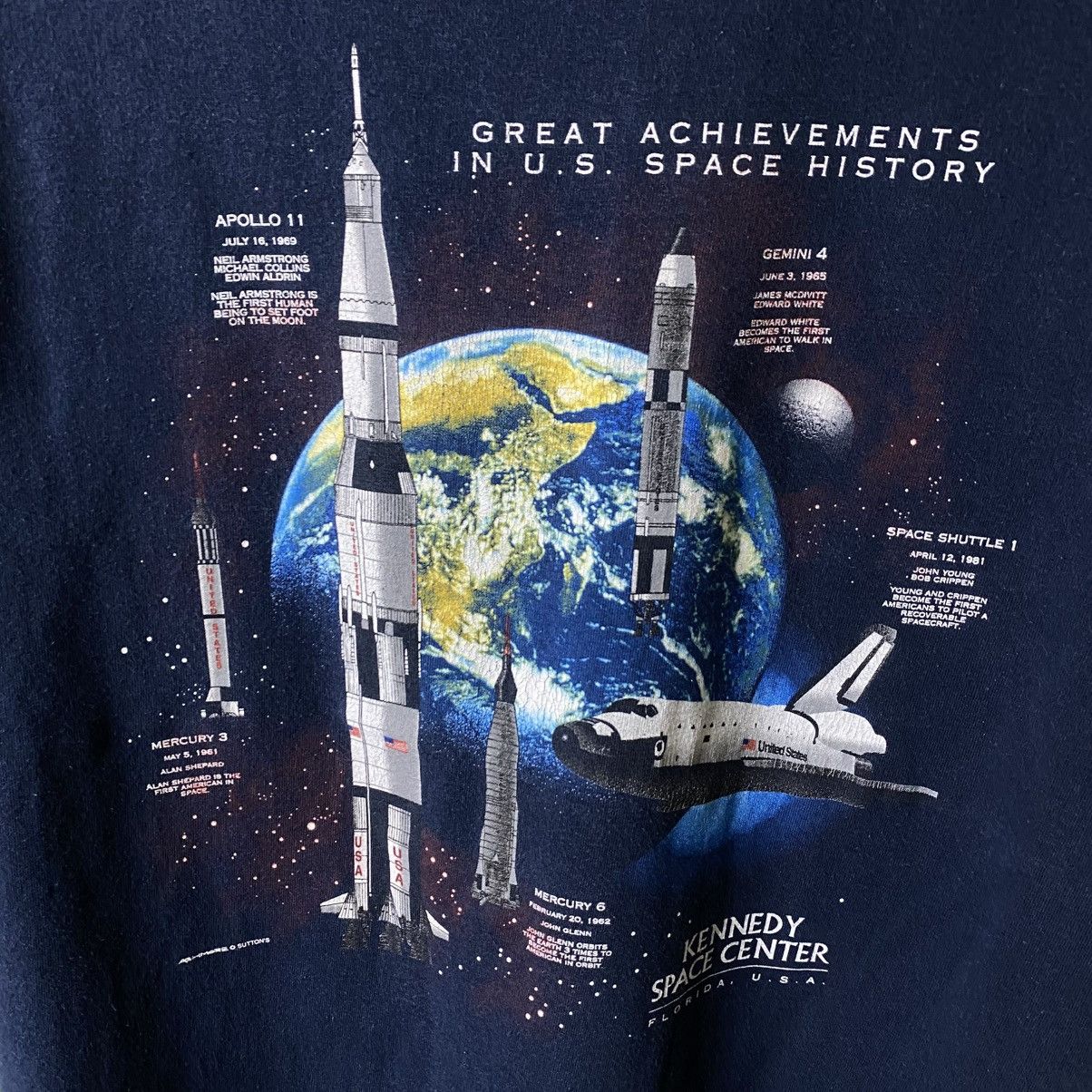 Vintage 1990s Kennedy Space Center NASA T Shirt Size US M / EU 48-50 / 2 - 3 Thumbnail