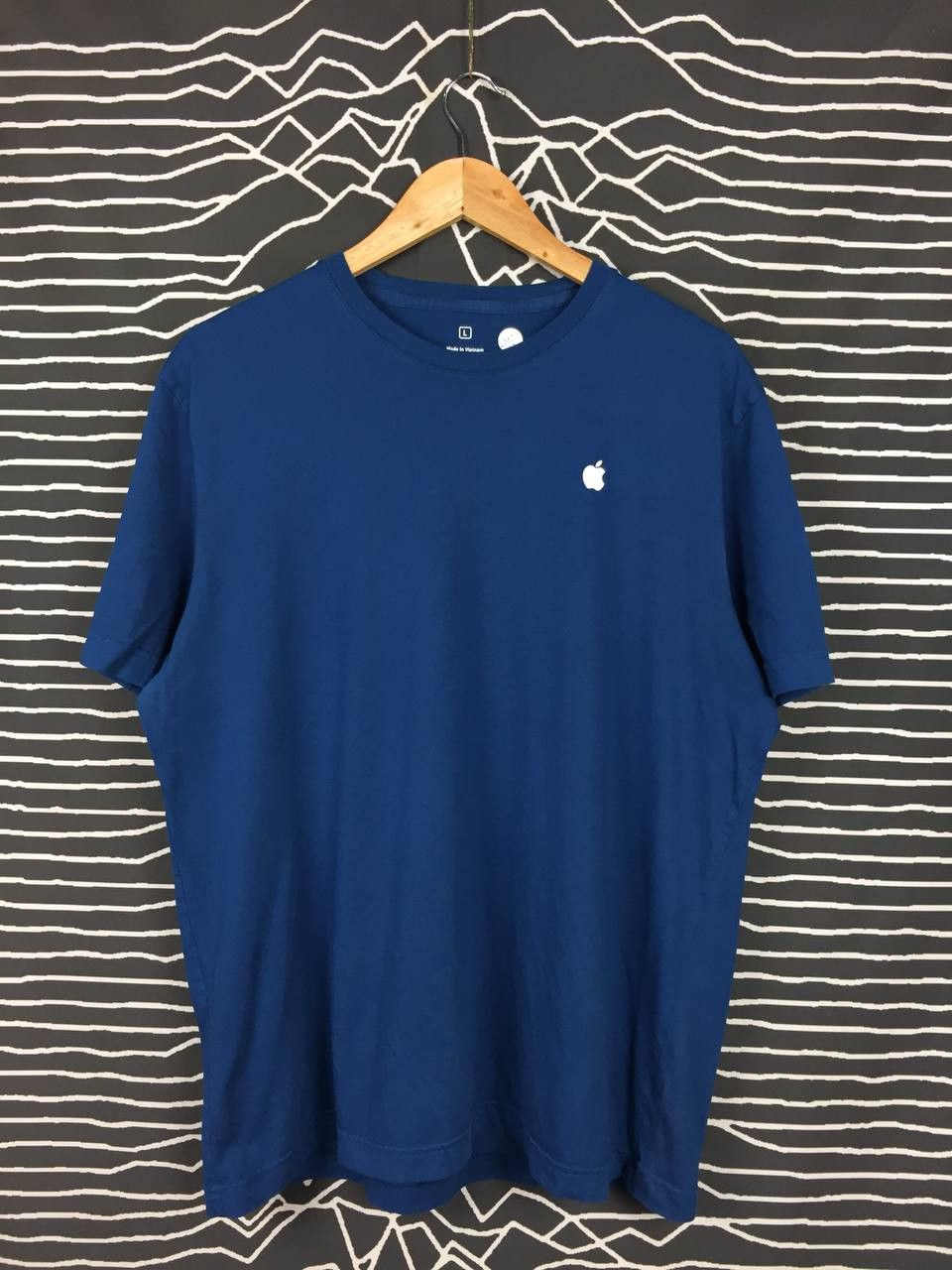 Apple Vtg Apple Macintosh Logo Techwear Tee Size US L / EU 52-54 / 3 - 2 Thumbnail