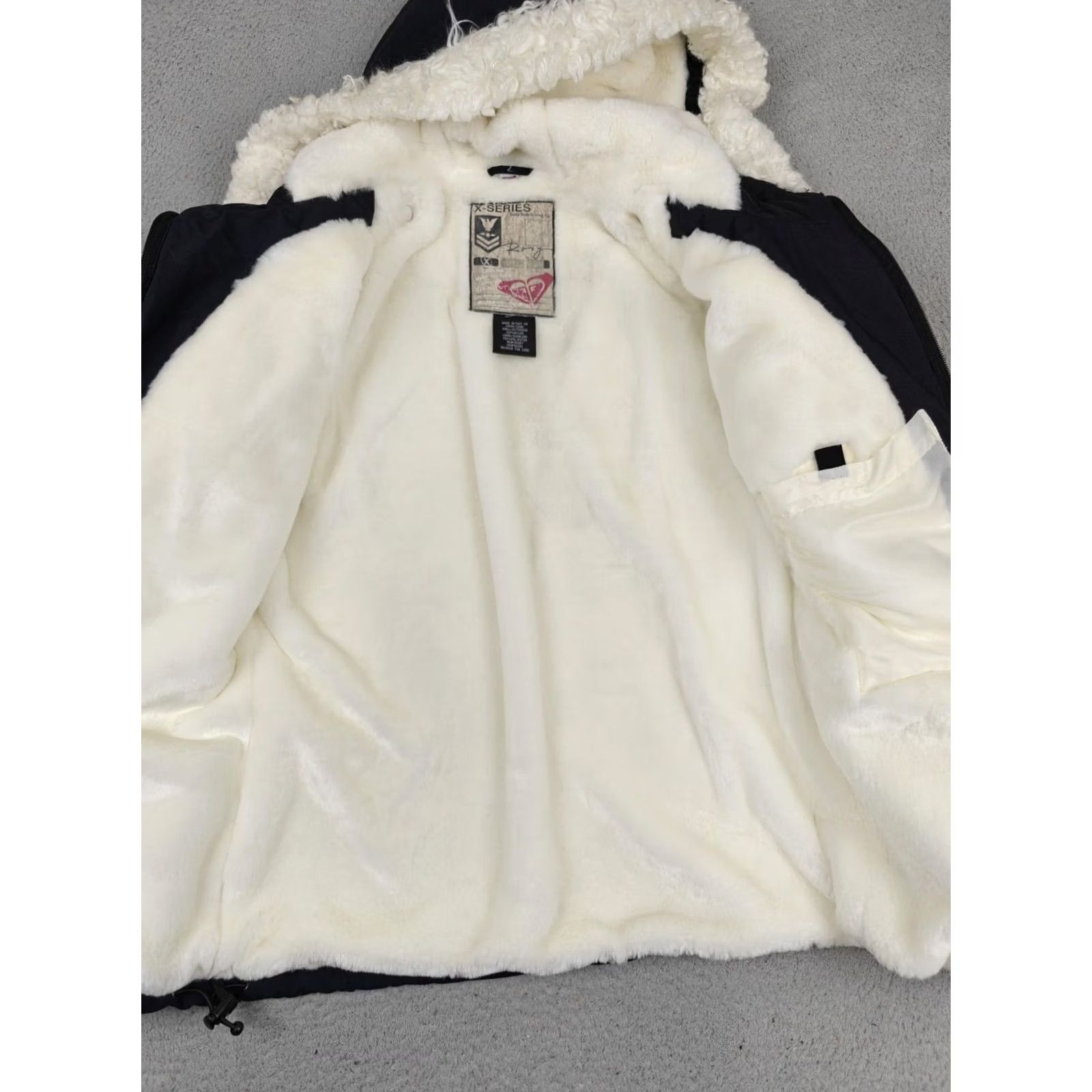 Vintage VINTAGE? No. Size M / US 6-8 / IT 42-44 - 3 Thumbnail