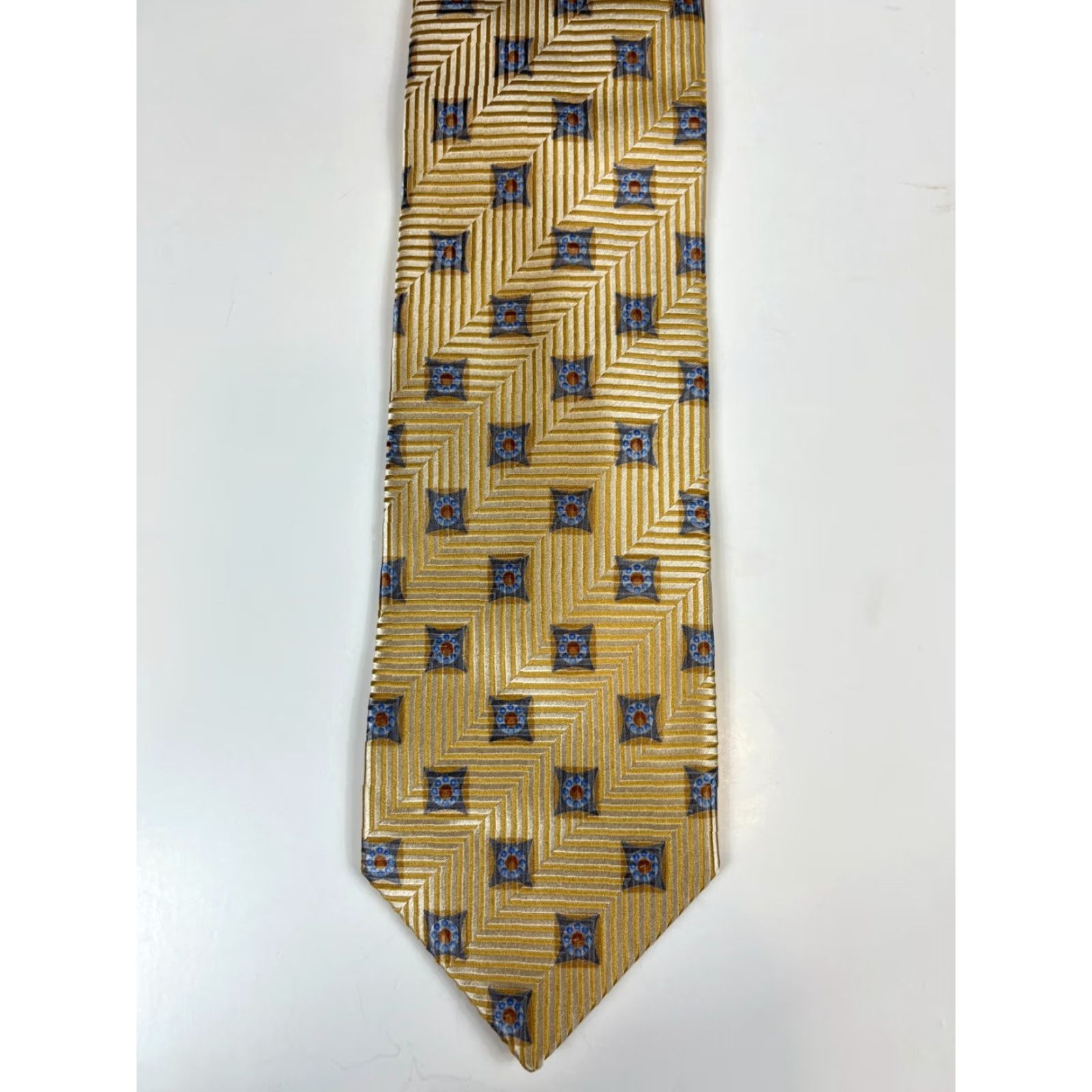 Ermenegildo Zegna VINTAGE Ermenegildo Zegna Silk Tie Foulard Gold Made in Italy Men’s Tie 57"-60" Wide 3.75" 100% Silk"} Size ONE SIZE - 3 Thumbnail