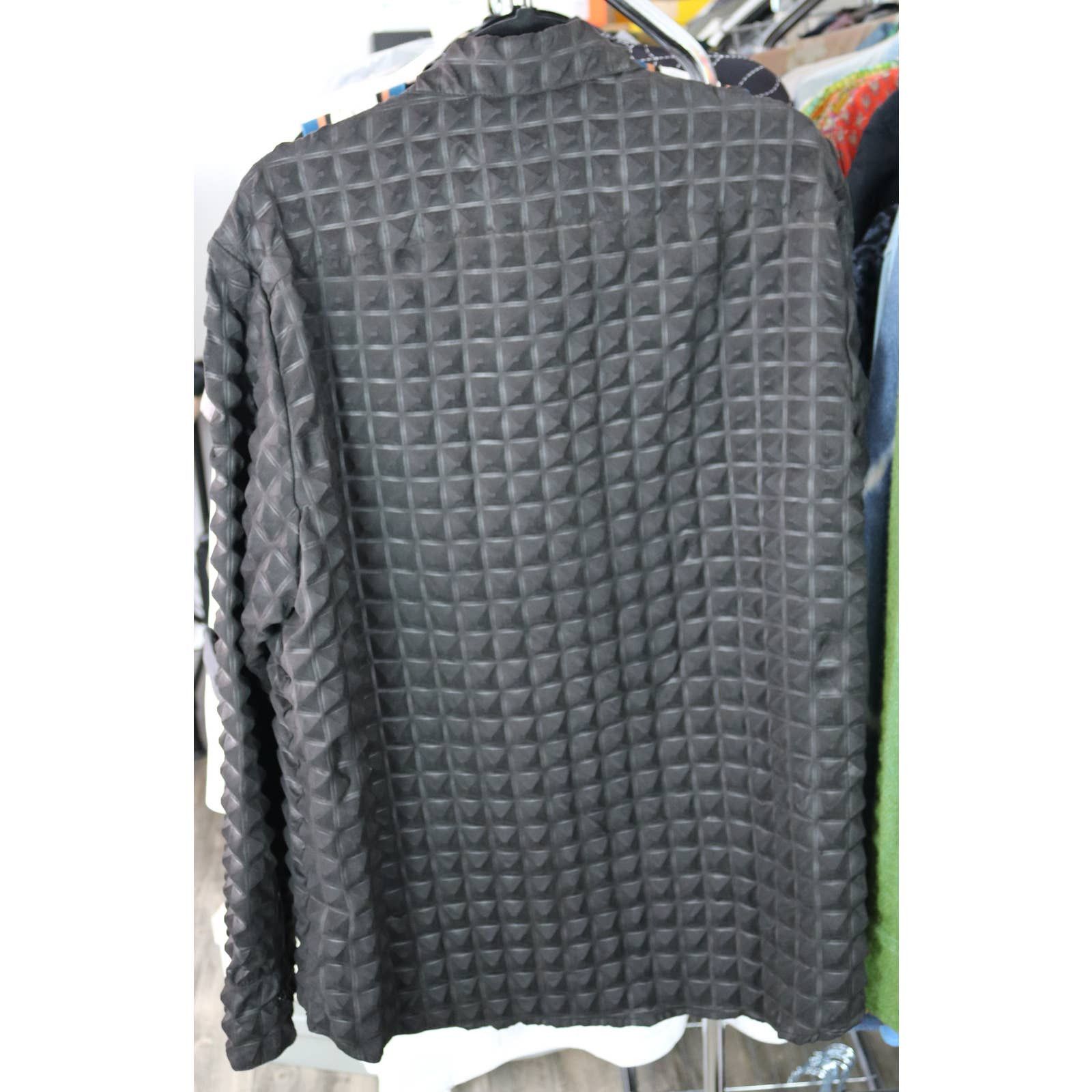 KANGHYUK Kanghyuk Airbag Pyramid Embossed Shirt Medium New Size US M / EU 48-50 / 2 - 4 Thumbnail
