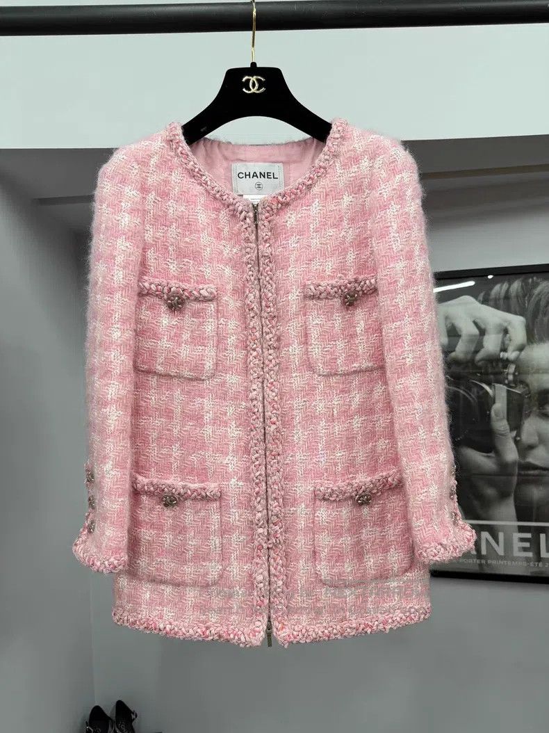 Chanel Chanel Supermarket series pink tweed jacket Size XXS / US 00 / IT 34 - 1 Thumbnail