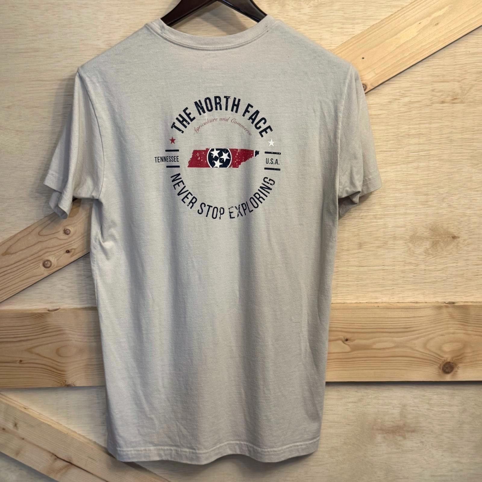 The North Face North Face Woman’s T Shirt Medium Never Stop Exploring TN Size M / US 6-8 / IT 42-44 - 1 Thumbnail