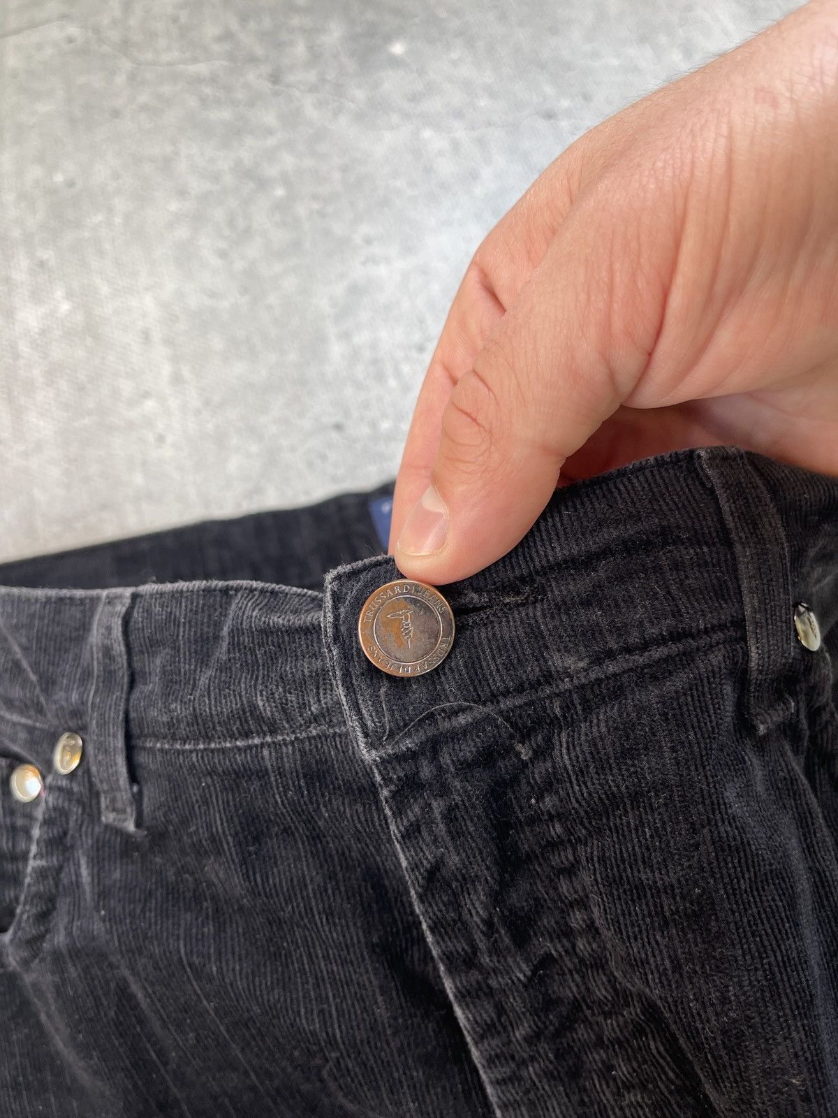 Trussardi × Vintage Trussardi Jens High Waist Straight Fit Black Jeans corduroy Size US 33 - 9 Thumbnail