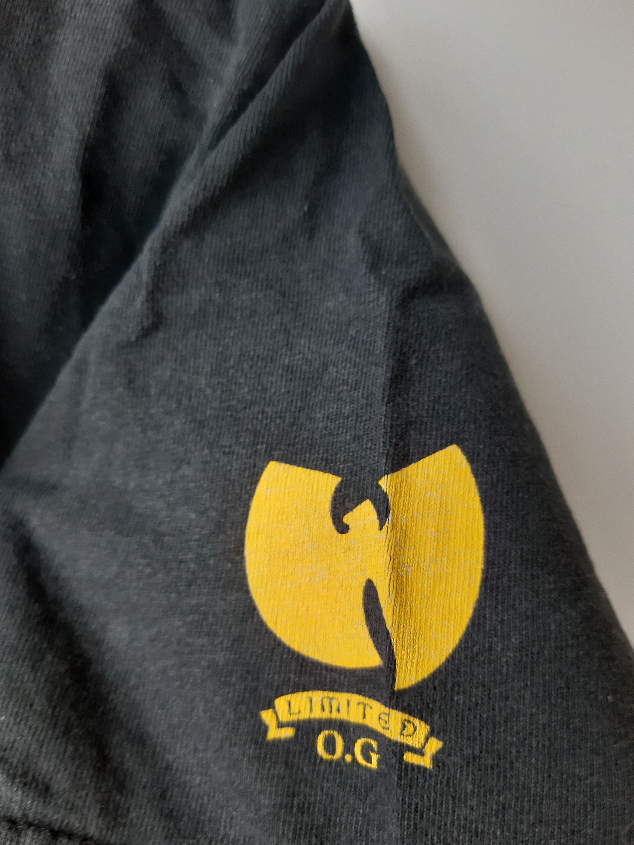 Rap Tees × Wu-Tang Clan Vintage Wu Tang Clan 36 Chambers Album T-shirt Size US S / EU 44-46 / 1 - 3 Thumbnail