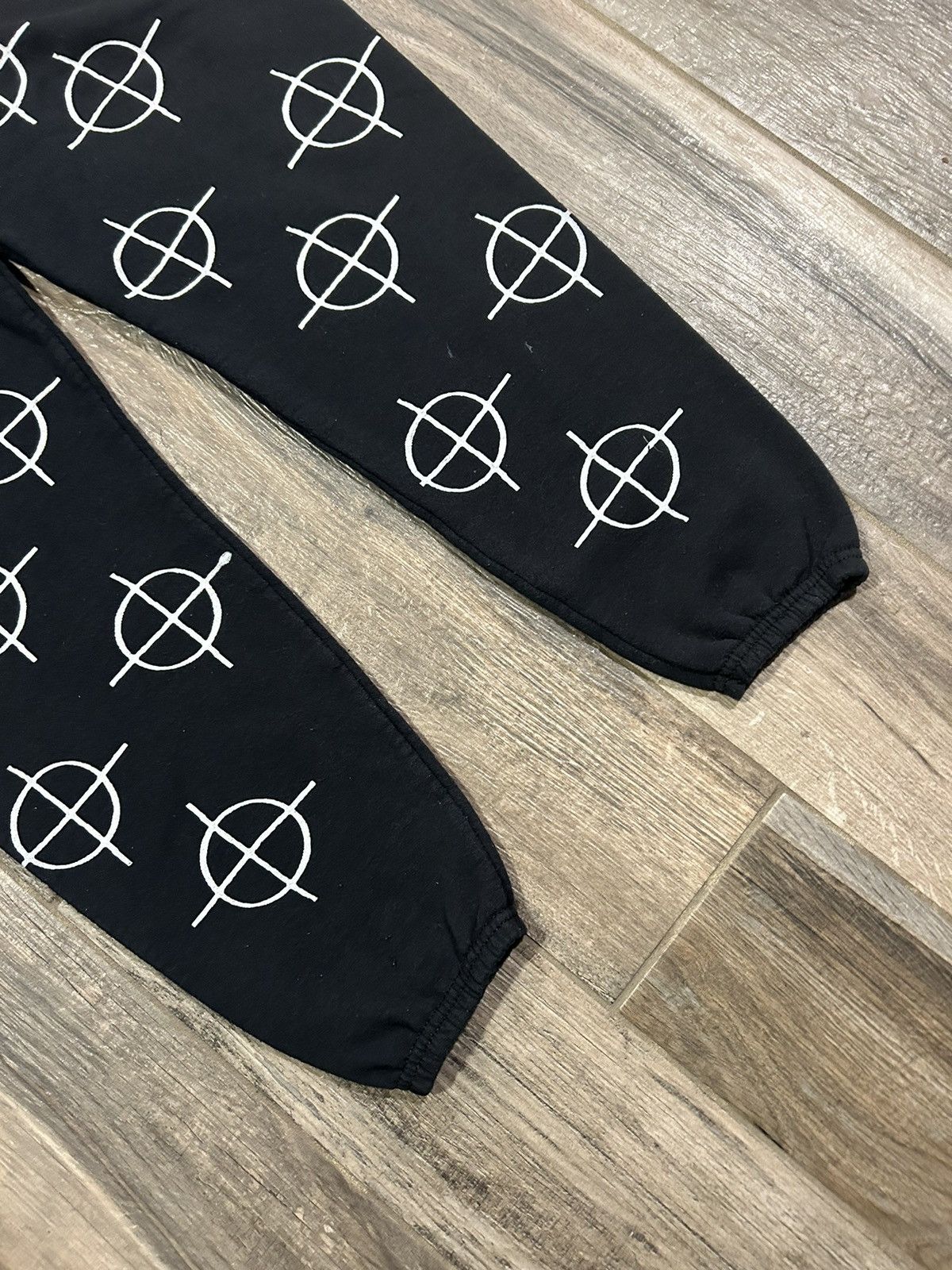 Superrradical Superrradical aim here sweatpants Size US 28 / EU 44 - 2 Thumbnail