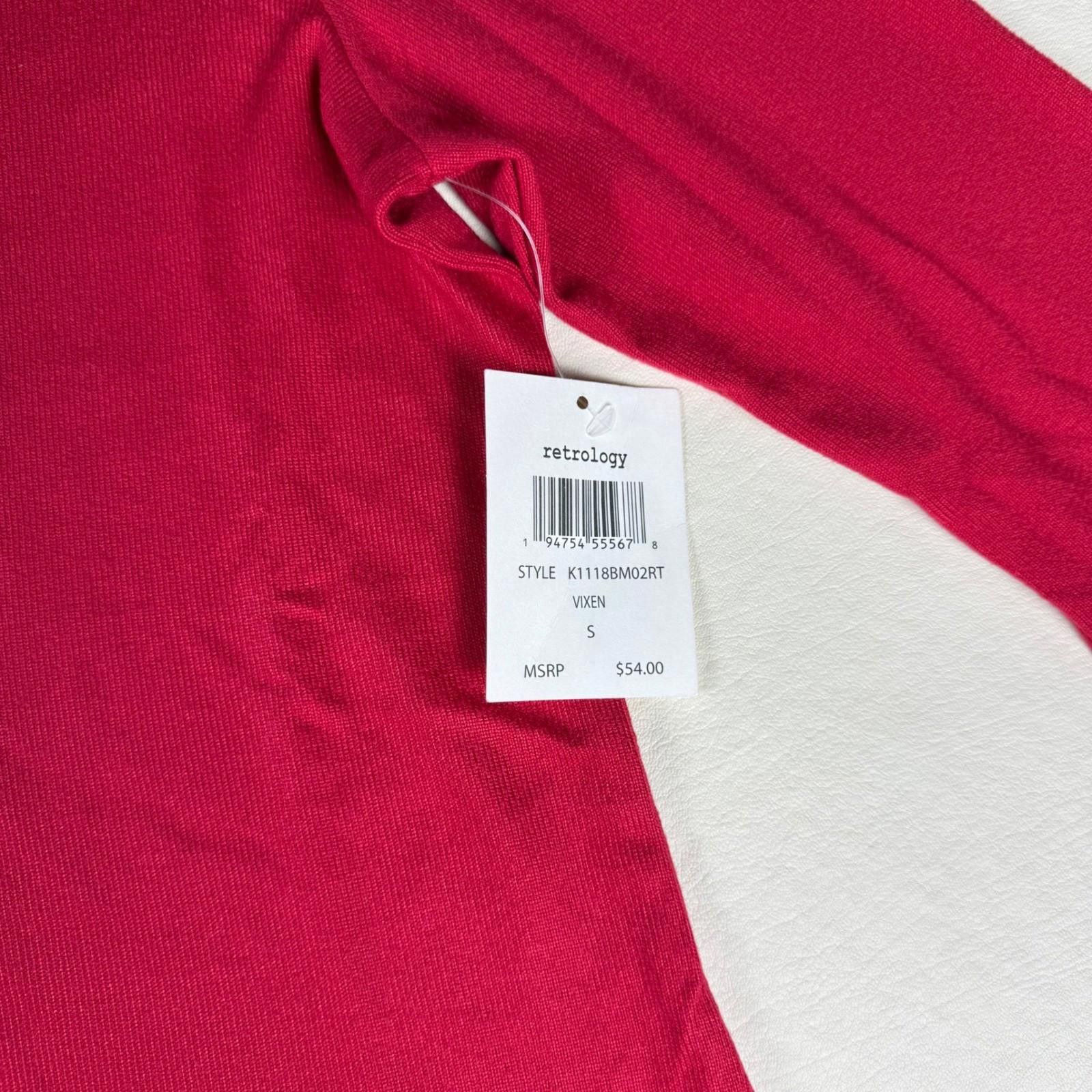 Other Retrology Womens Vixen Red Paris Eiffel Tower Rhinestone NWT Size S / US 4 / IT 40 - 2 Thumbnail