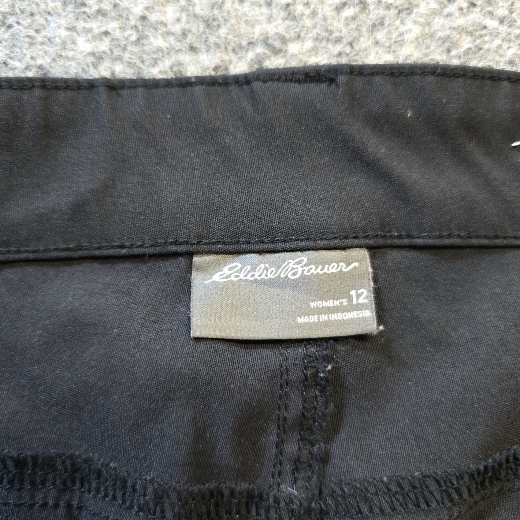 Eddie Bauer Eddie Bauer Pants Womens Size 12 Black Nylon Hiking Convertible Outdoors Casual Waist 34 Straight Leg Ankle Size 34" / US 12 / IT 48 - 4 Thumbnail