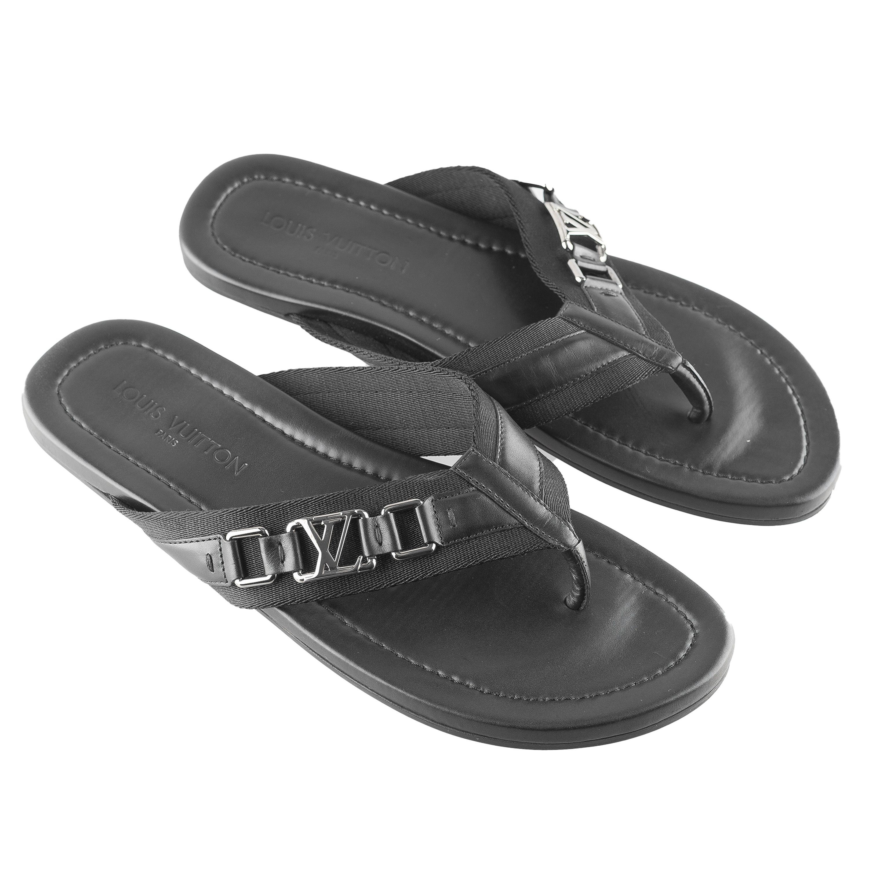 Louis Vuitton Louis Vuitton Black Thong Leather Logo Sandals Size US 11 / EU 44 - 1 Thumbnail