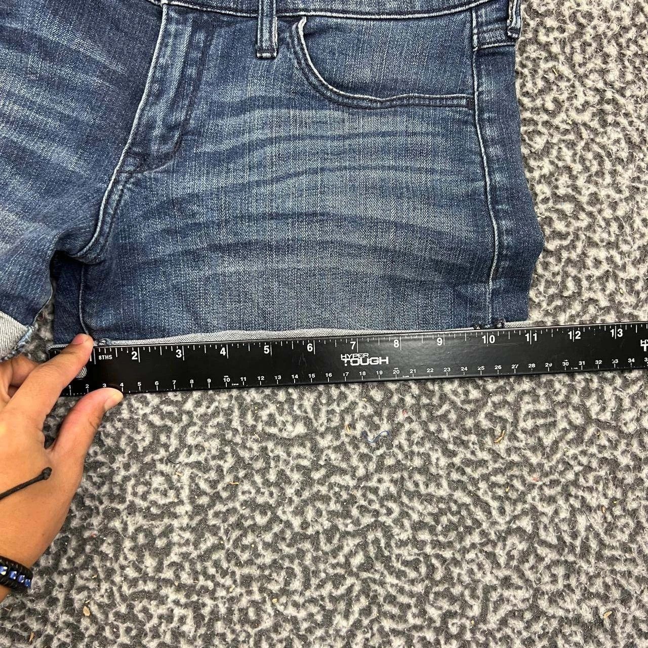 Abercrombie & Fitch Abercrombie & Fitch Shorts Women 6 Denim Jeans Cuffed 31x4 Size 31" - 3 Thumbnail