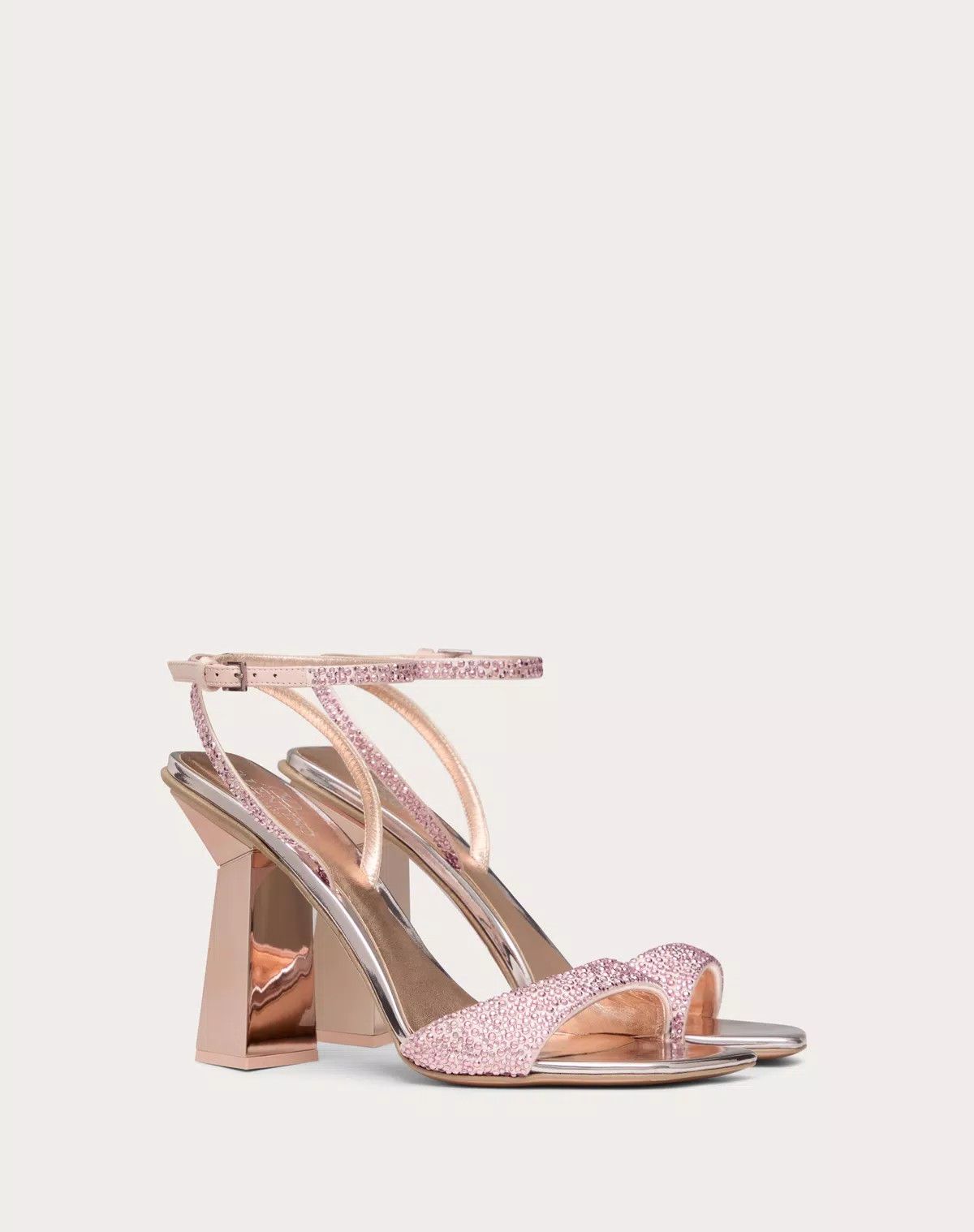 Valentino o1s1wg110426 Hyper One Stud Sandals With Crystals in Pink Size US 6 / IT 36 - 2 Thumbnail