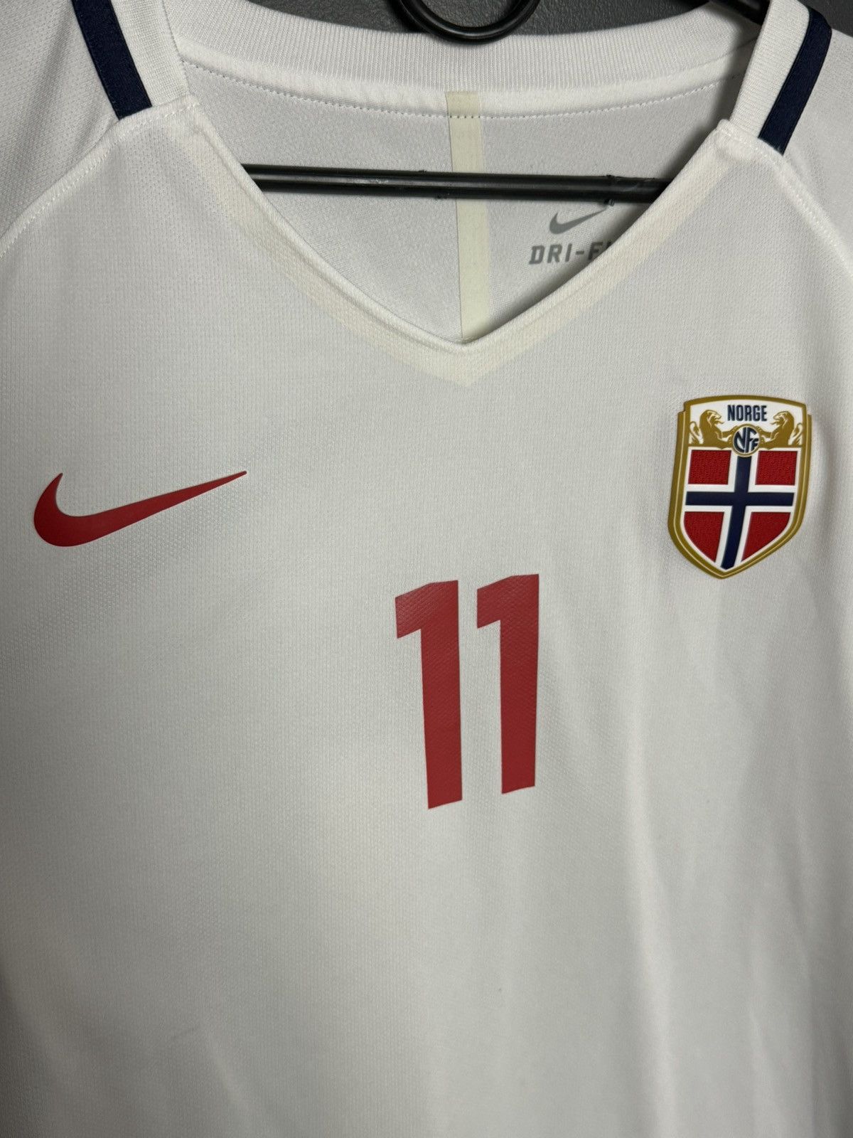Nike Norway National Team 16/18 Away Match Worn Football Jersey Size L / US 10 / IT 46 - 4 Thumbnail