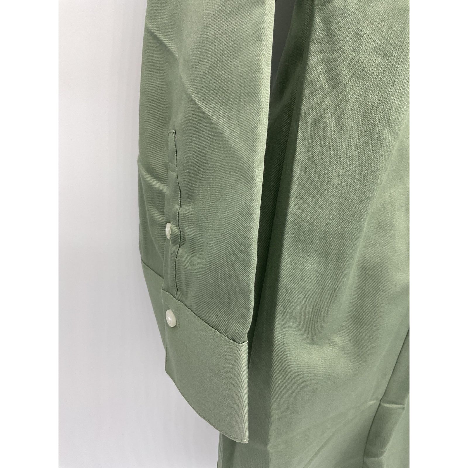Van Heusen Van Heusen Women’s Button Up Dress Shirt - Size 16-18/XL Size XL / US 12-14 / IT 48-50 - 3 Thumbnail