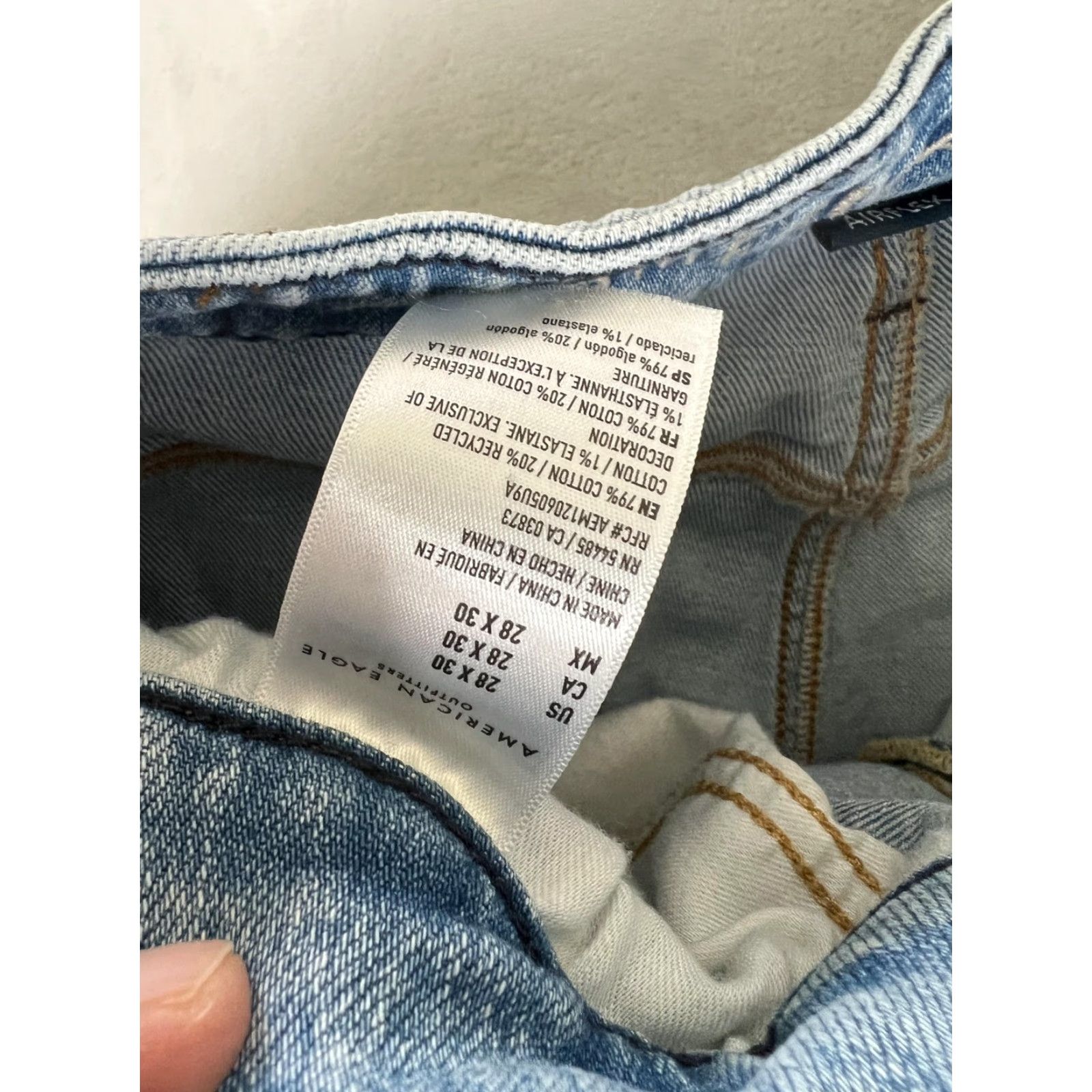 American Eagle Outfitters American Eagle Jeans Mens 28x30 Blue Skinny Light Wash Real Good Stretch Denim Size US 28 / EU 44 - 2 Thumbnail