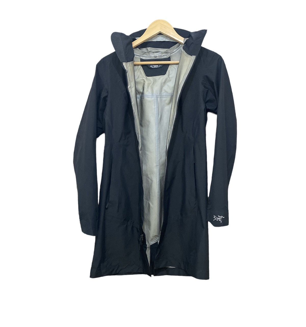 Arc'teryx Arc’teryx Gore-tex Codetta Cinch Waterproof Coat Jacket Size S / US 4 / IT 40 - 3 Thumbnail