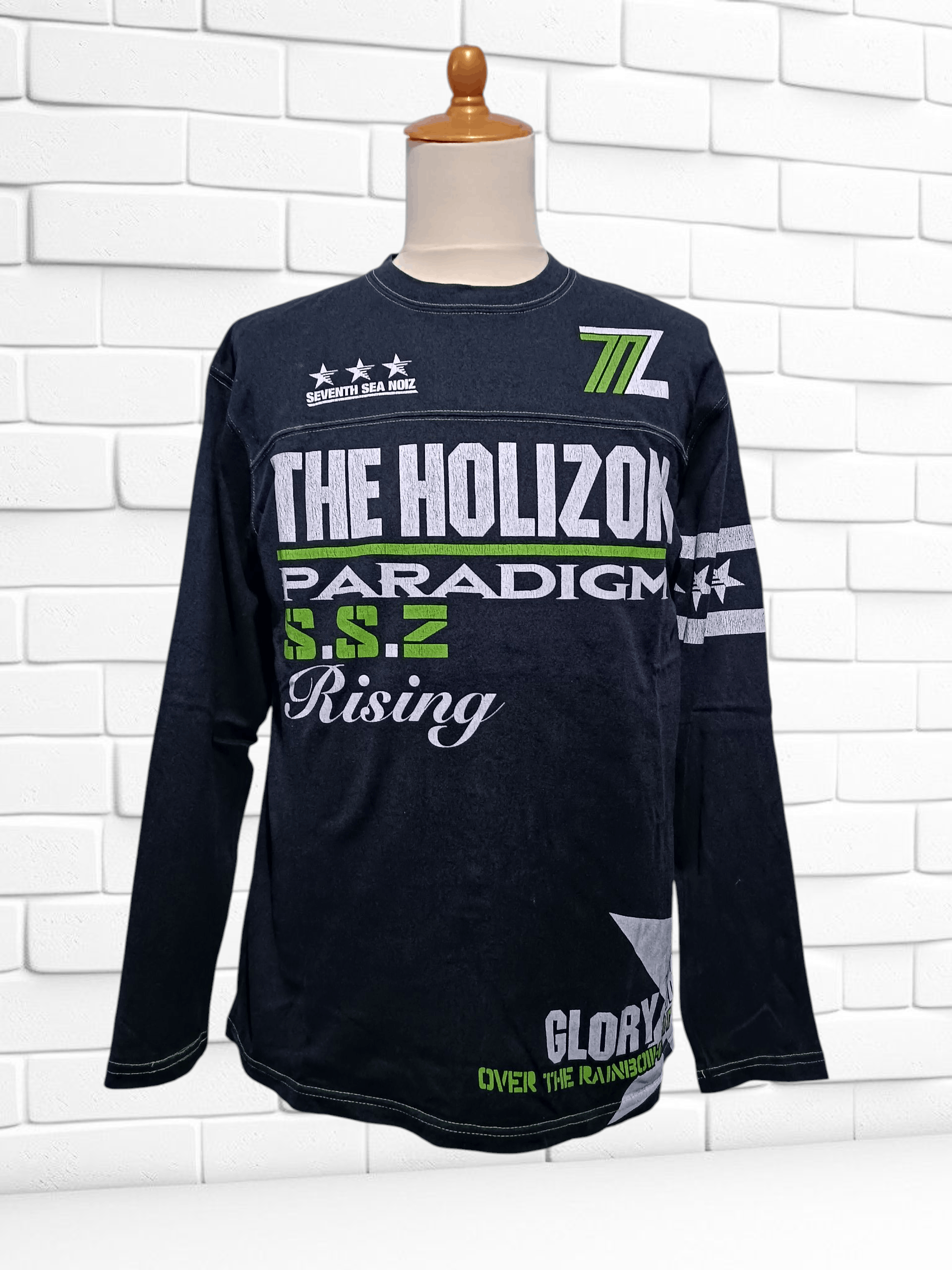 Japanese Brand Vintage Long Sleeve T-shirt "Glory Surf" Size US L / EU 52-54 / 3 - 1 Thumbnail