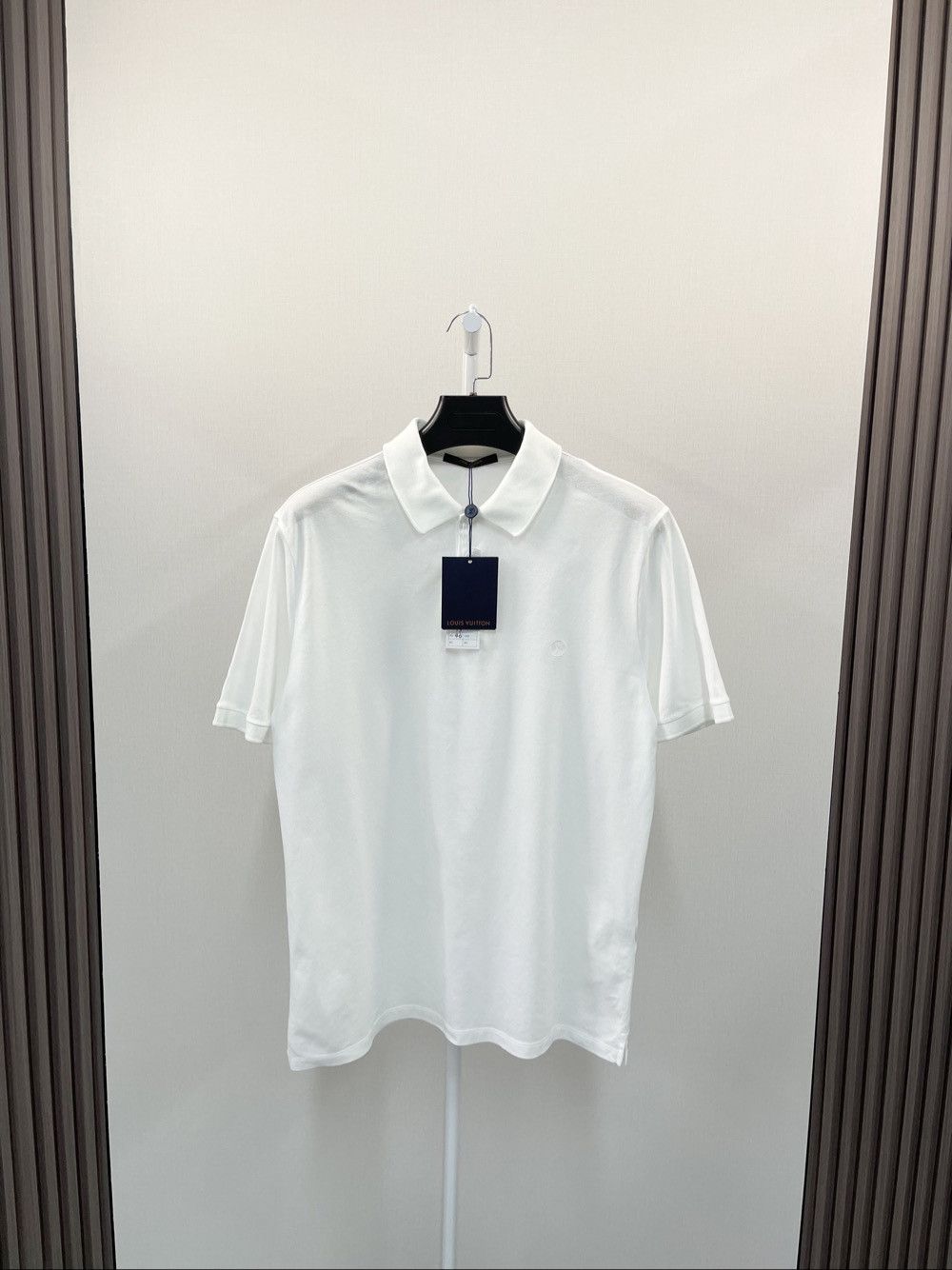 Louis Vuitton Louis Vuitton Embroidered Logo Polo Shirt Size L Size US L / EU 52-54 / 3 - 1 Thumbnail