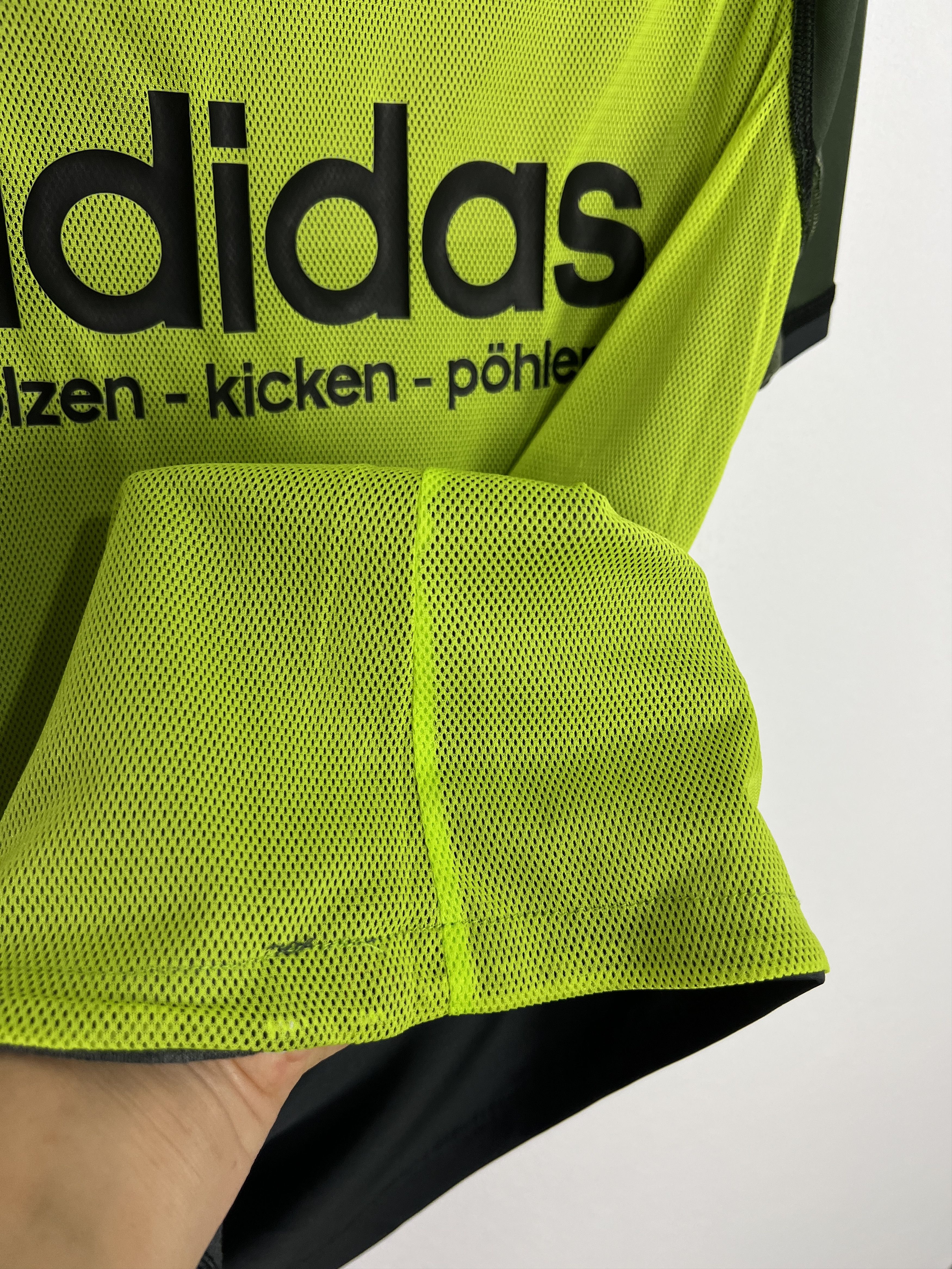 Adidas Germany Away football shirt Soccer Jersey Reversible Trikot Size US M / EU 48-50 / 2 - 8 Thumbnail