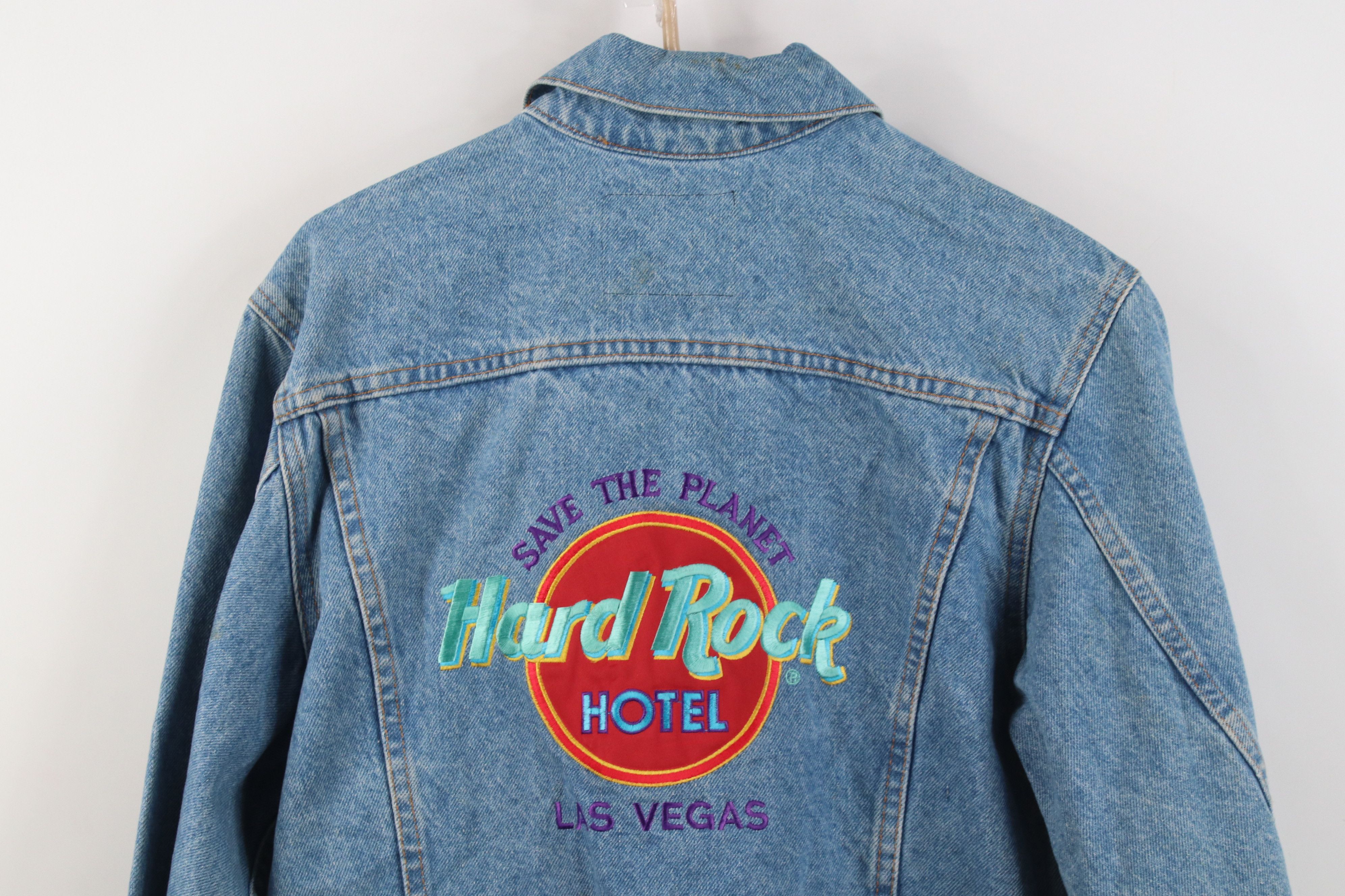 Hard Rock Cafe Vintage 90s Hard Rock Cafe Las Vegas Denim Trucker Jacket Size L / US 10 / IT 46 - 17 Thumbnail
